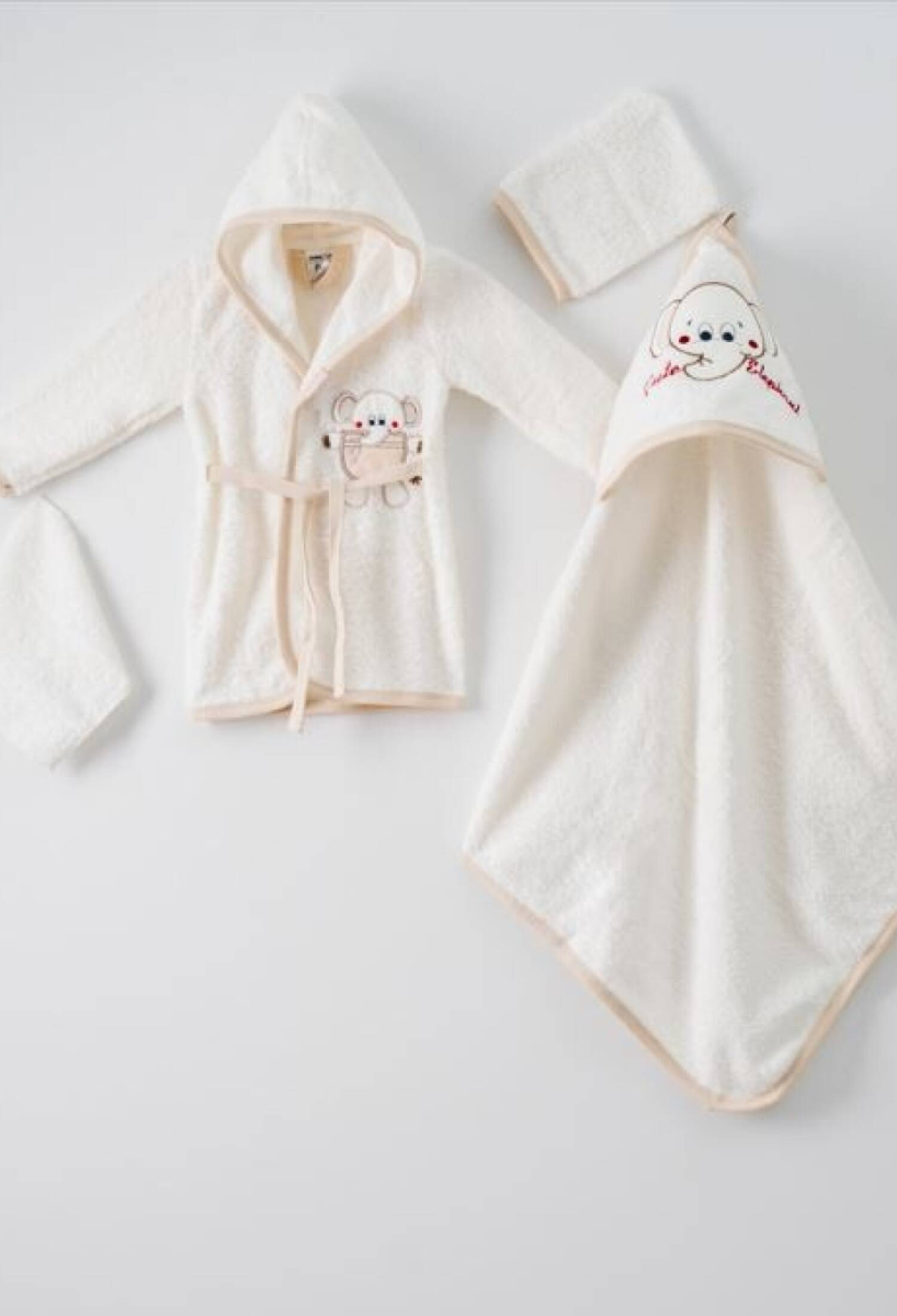 4'lü Fil Bornoz Set (Kutulu) 1072-442 - 1072-442 - Brand: Ramel Kids - Kids & Bby Clothes From Peralane Kids Turkey