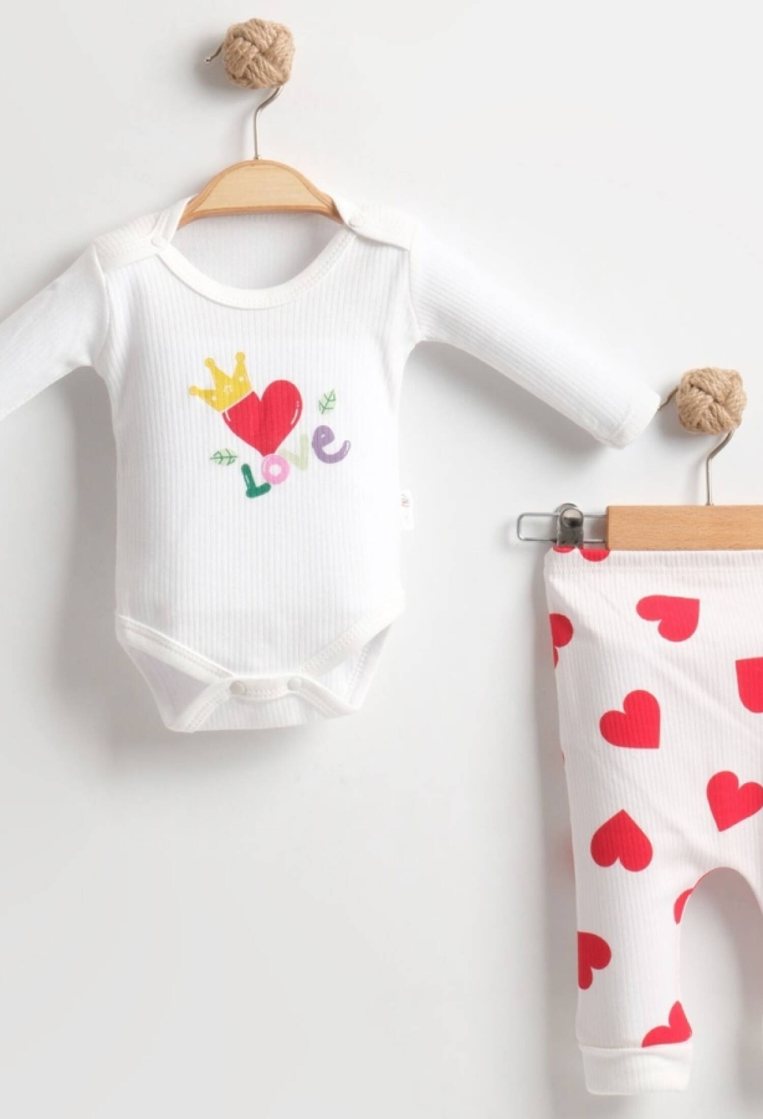 Kalp Baskılı Kız Bebe Takım - Brand: NAYINOM - Kids & Bby Clothes From Peralane Kids Turkey
