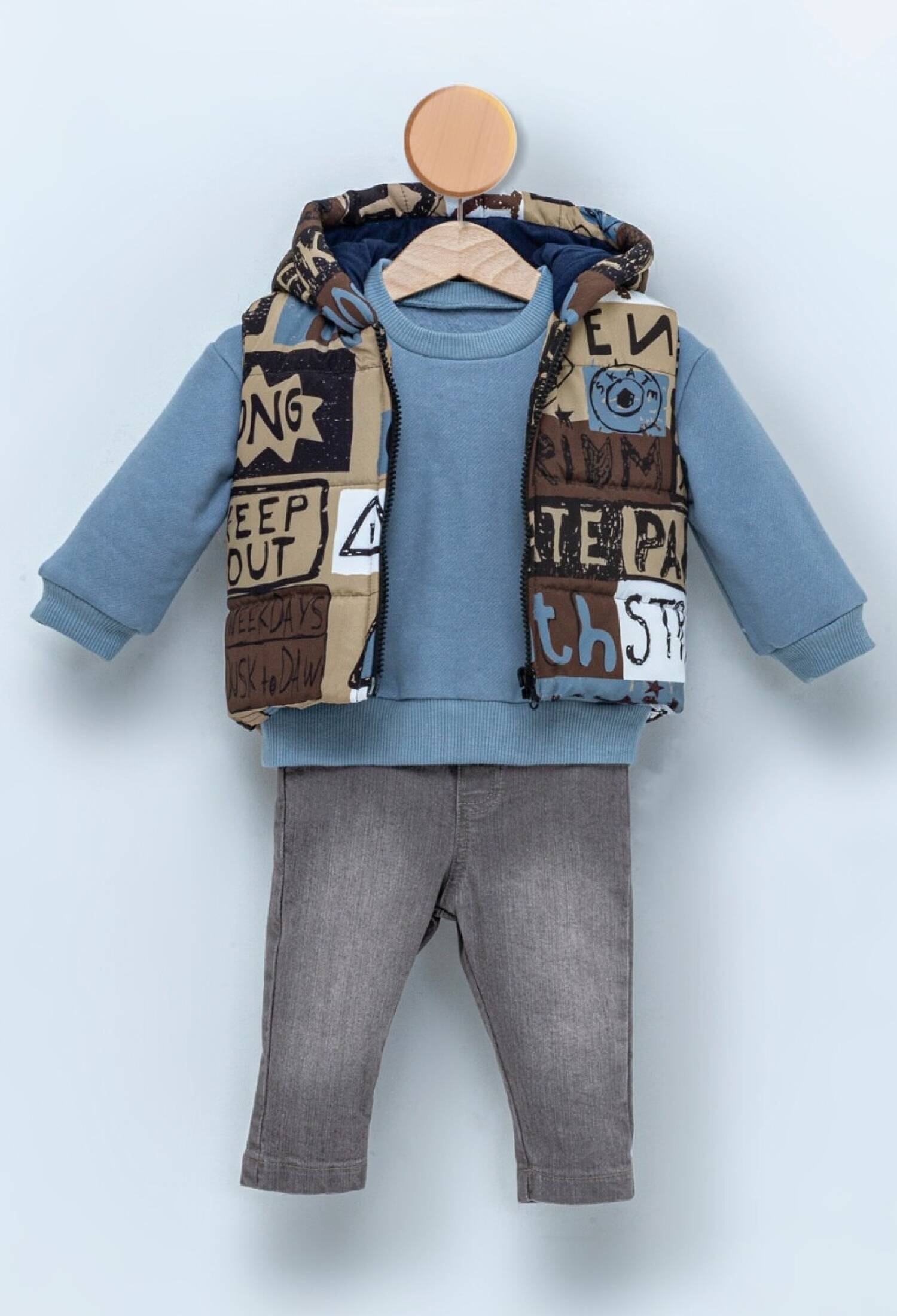 Toptan Bebek 3'lü Yelek Sweatshirt ve Kot Pantolon Takım 9-24M 1014-CMN3375 - 1014-CMN3375 - Brand: Cumino - Kids & Bby Clothes From Peralane Kids Turkey