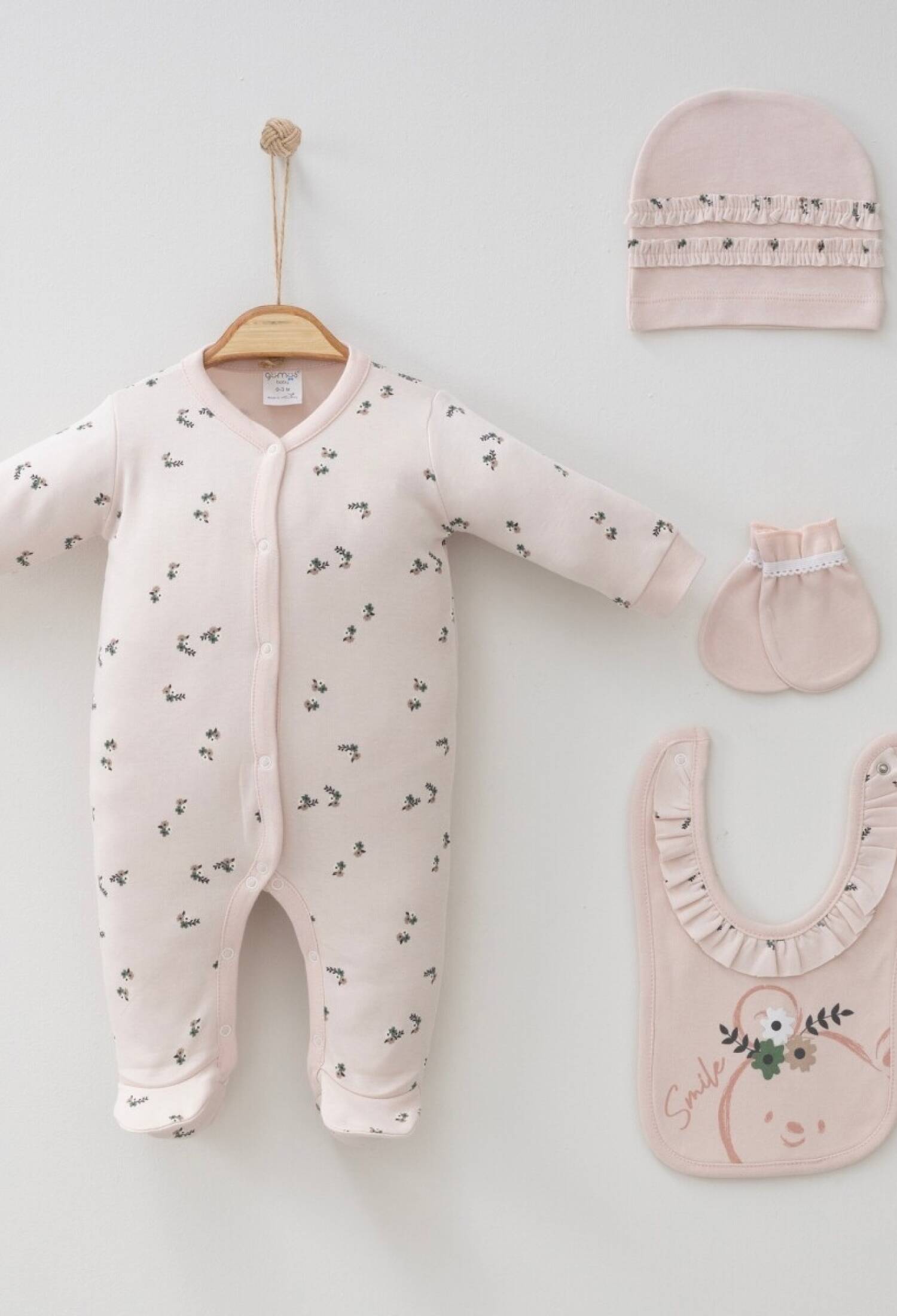 Toptan Bebek 4'lü Yenidoğan Takımı 0-3M 2043-0086 - 2043-0086 - Brand: Gümüş Baby - Kids & Bby Clothes From Peralane Kids Turkey