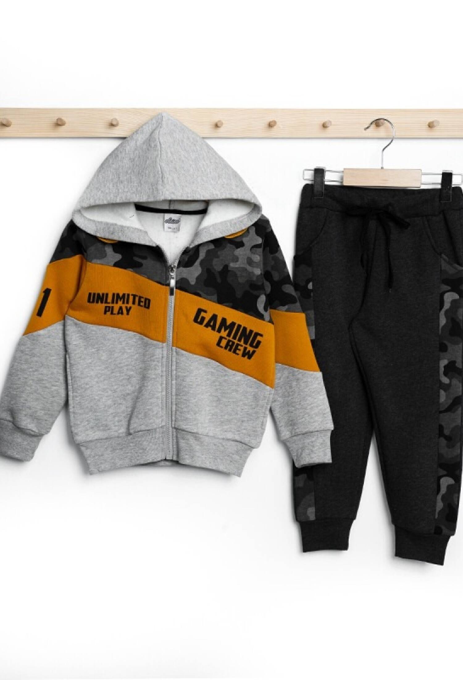 Toptan Erkek Çocuk 2'li Eşofman Takımı 3-6Y 1025-21501 - 1025-21501 - Brand: Elnino - Kids & Bby Clothes From Peralane Kids Turkey