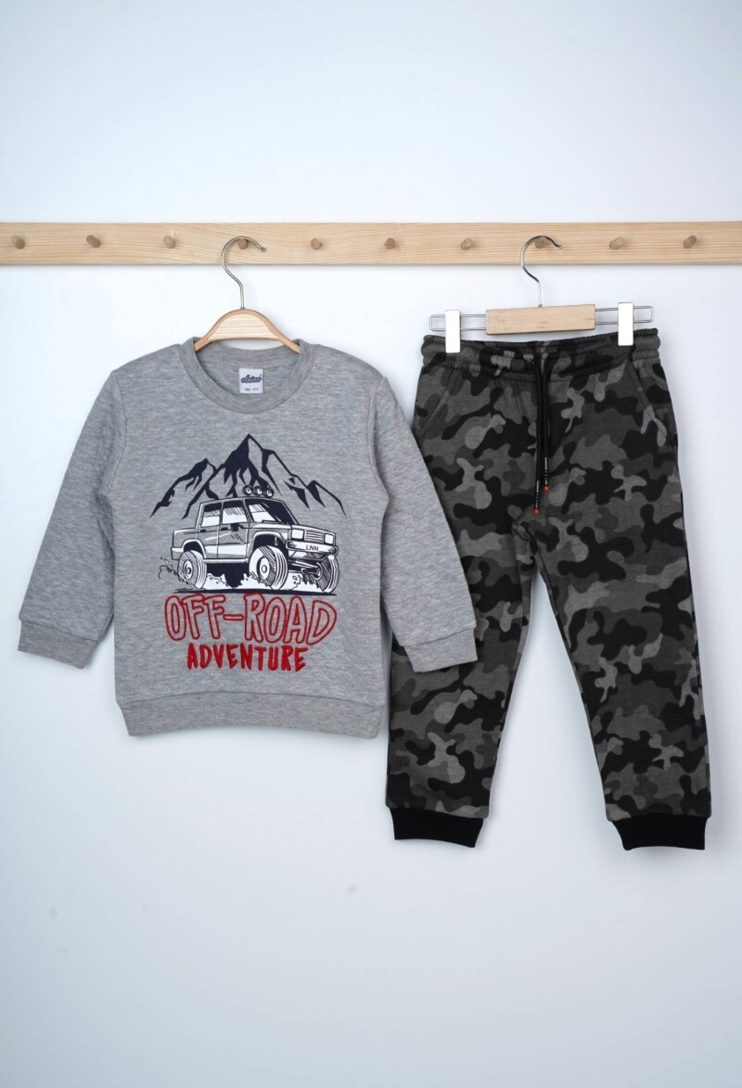 Toptan Erkek Çocuk 2'li Eşofman Takımı 3-6Y 1025-21504 - 1025-21504 - Brand: Elnino - Kids & Bby Clothes From Peralane Kids Turkey