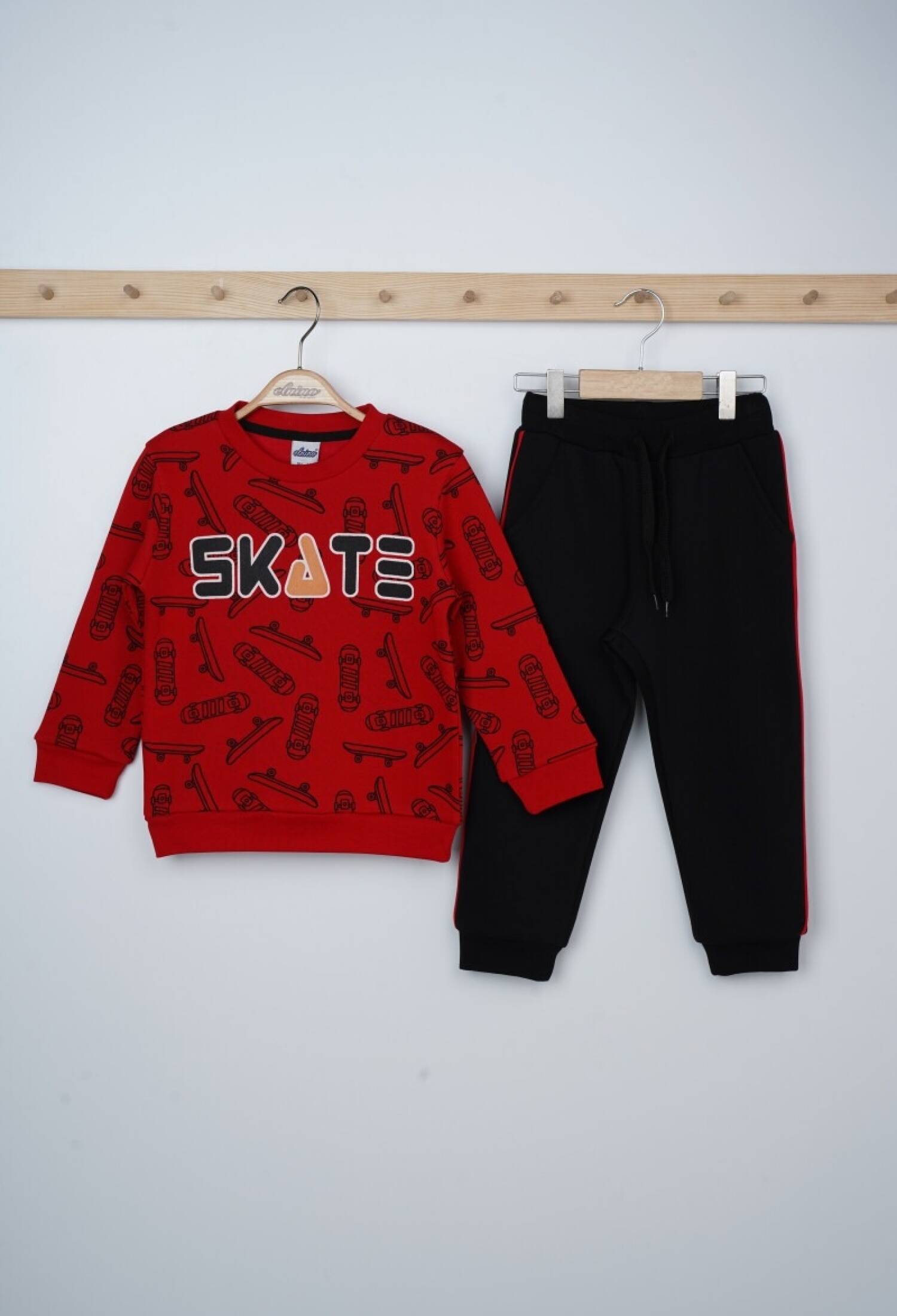 Toptan Erkek Çocuk 2'li Eşofman Takımı 3-6Y 1025-21505 - 1025-21505 - Brand: Elnino - Kids & Bby Clothes From Peralane Kids Turkey