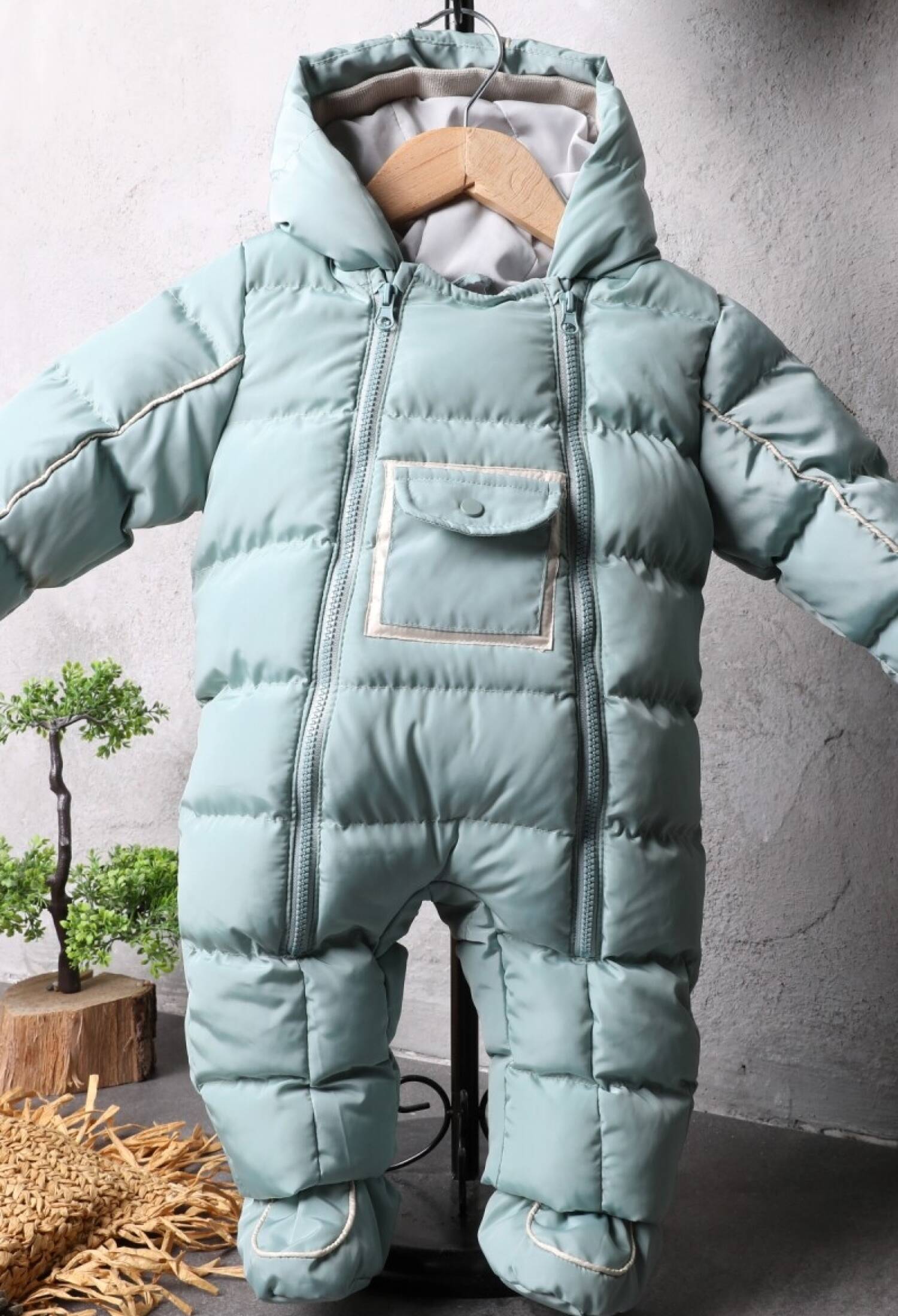 Toptan Kız Bebek Astronot Tulum 6-12M 2007-51288 - 2007-51288 - Brand: Benitto Kids - Kids & Bby Clothes From Peralane Kids Turkey