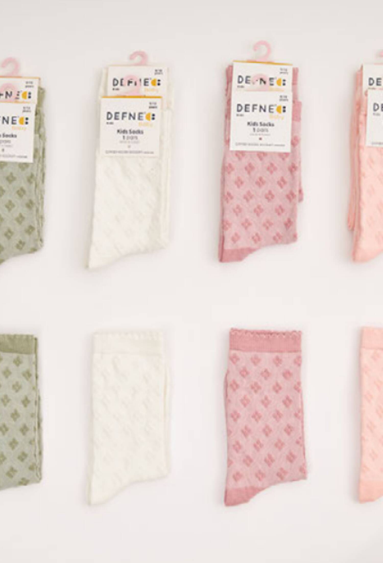 Toptan Kız Çocuk 12 Çift Çorap 1064-DFN1Ç-K002-22(9-10) - 1064-DFN1Ç-K002-22(9-10) - Brand: Defne - Kids & Bby Clothes From Peralane Kids Turkey