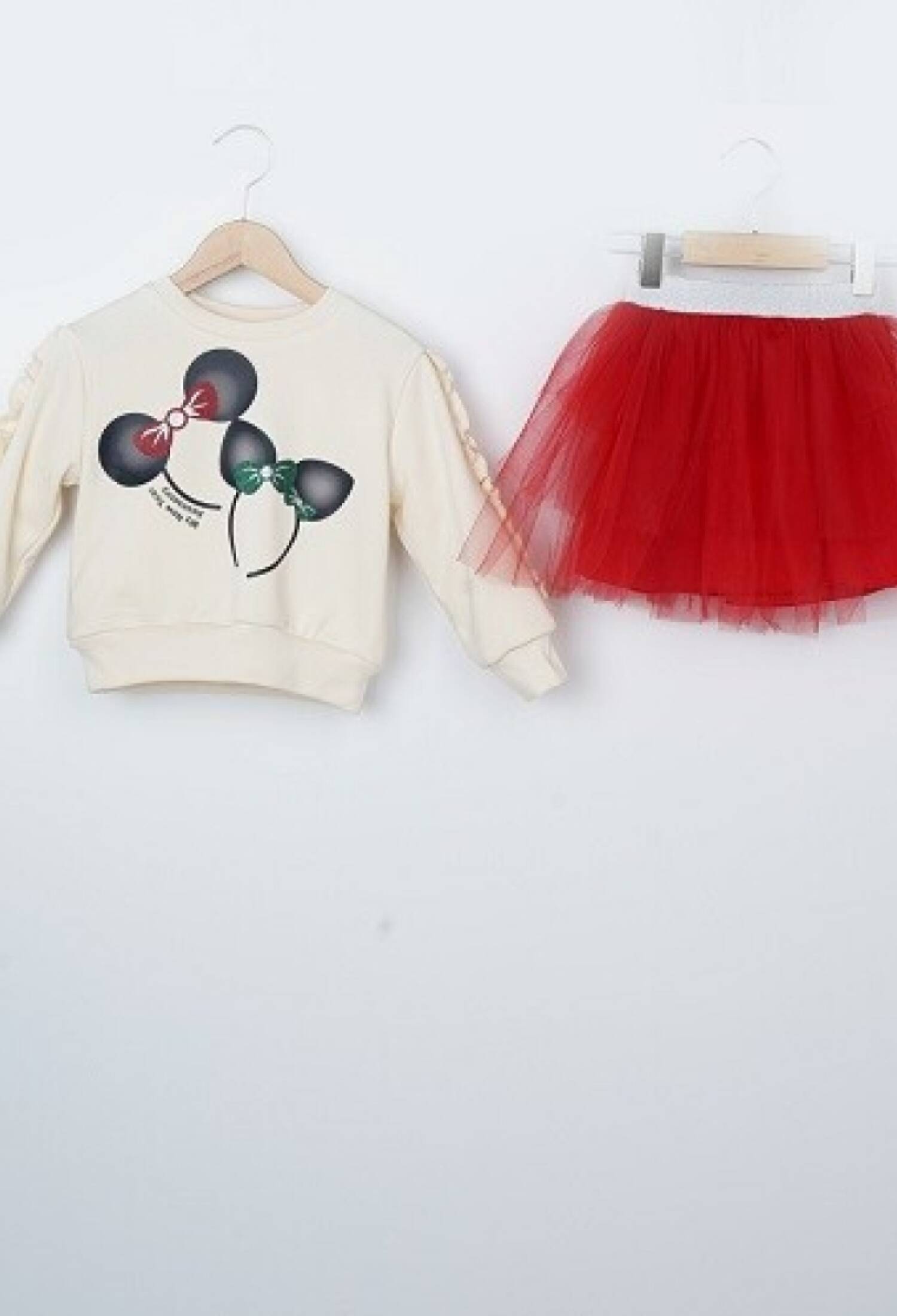 Toptan Kız Çocuk 2'li Sweatshirt ve Tüllü Etek Takım 3-6Y 1016-23253 - 1016-23253 - Brand: Büşra Bebe - Kids & Bby Clothes From Peralane Kids Turkey