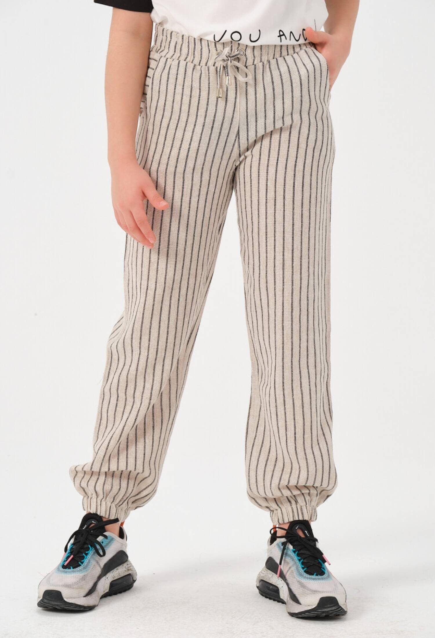 Toptan Kız Çocuk Çizgili Jogger Pantolon 8-15Y 2051-241Z4ALJ01 - 2051-241Z4ALJ01 - Brand: Jazziee - Kids & Bby Clothes From Peralane Kids Turkey