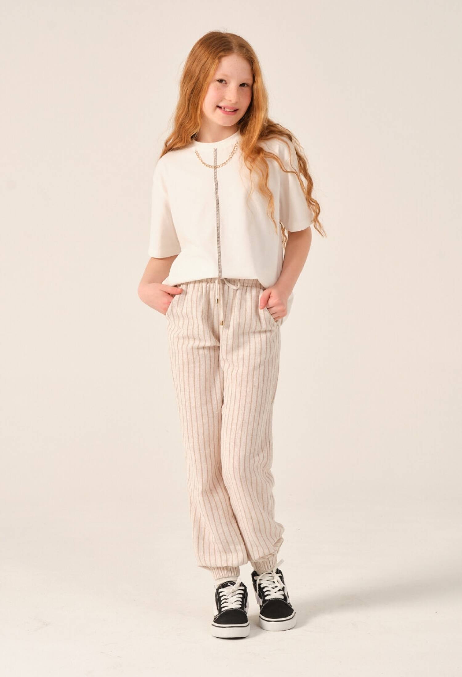 Toptan Kız Çocuk Çizgili Jogger Pantolon 8-15Y 2051-241Z4ALJ01 - 2051-241Z4ALJ01 - Brand: Jazziee - Kids & Bby Clothes From Peralane Kids Turkey