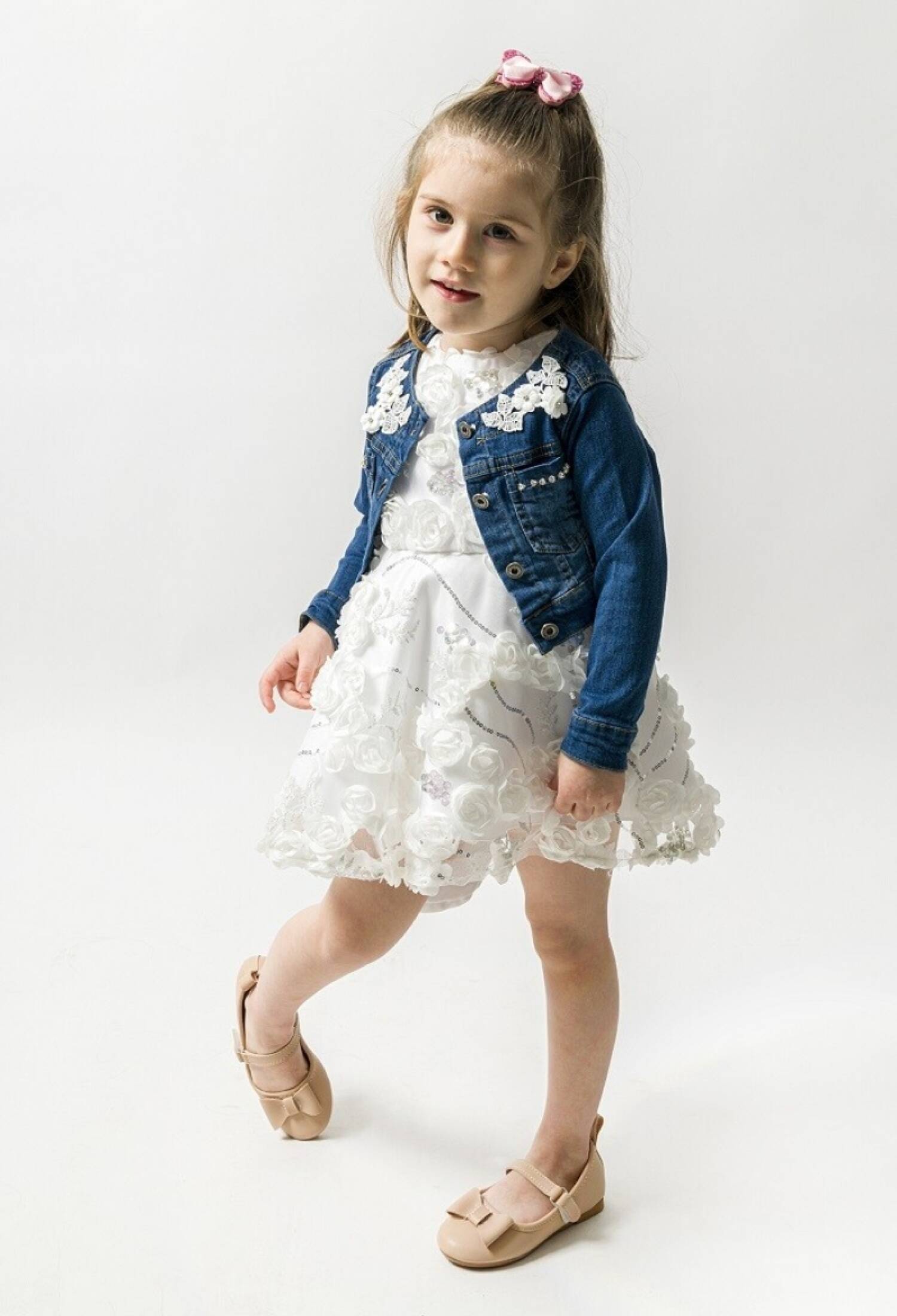 Toptan Kız Çocuk Yakası Dantelli Kot Ceket 2-5Y 1022-23400 - 1022-23400 - Brand: Wecan - Kids & Bby Clothes From Peralane Kids Turkey