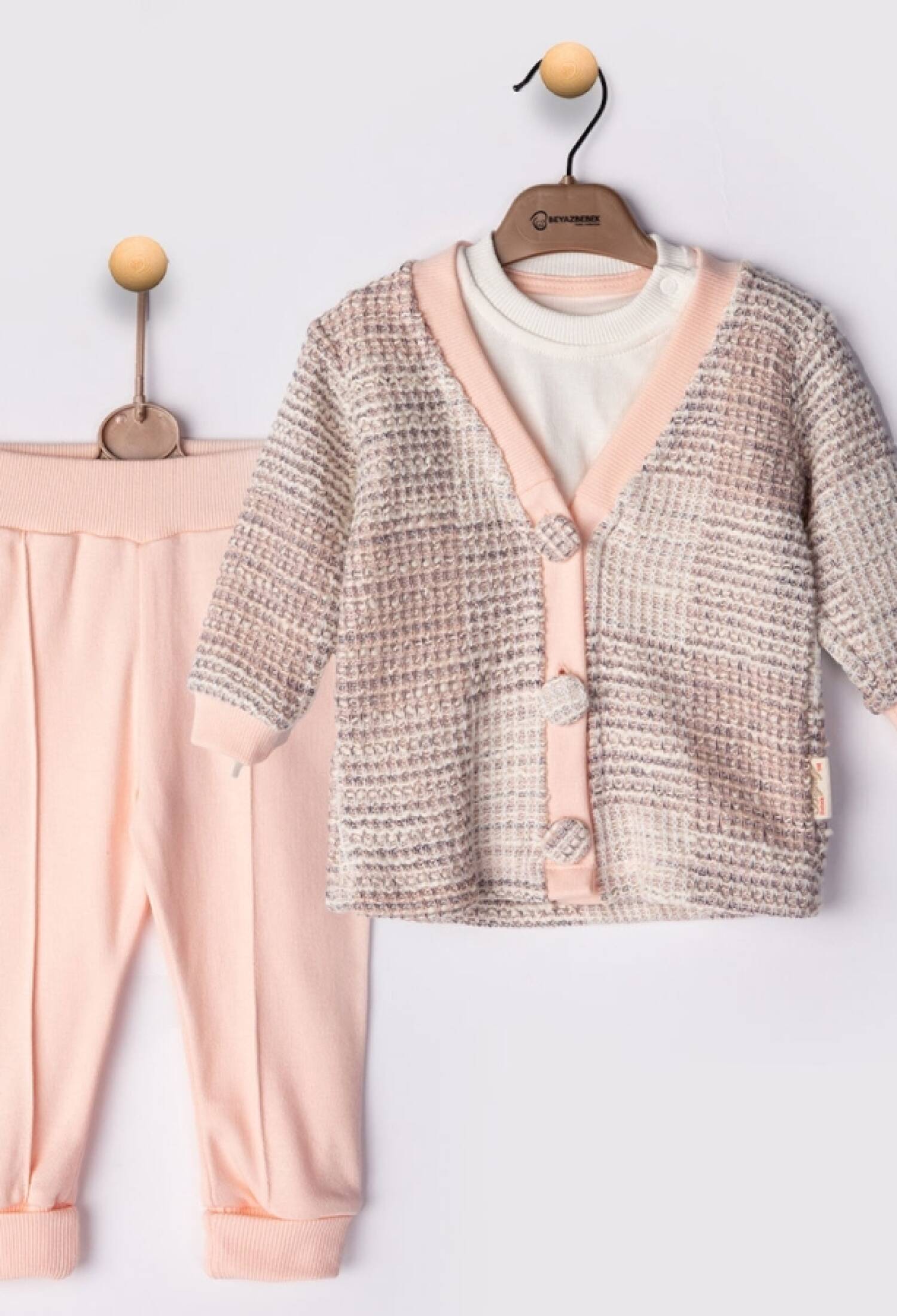 Üçlü Hırkalı Kız Bebe Takım - Brand: BEYAZ BEBEK - Kids & Bby Clothes From Peralane Kids Turkey