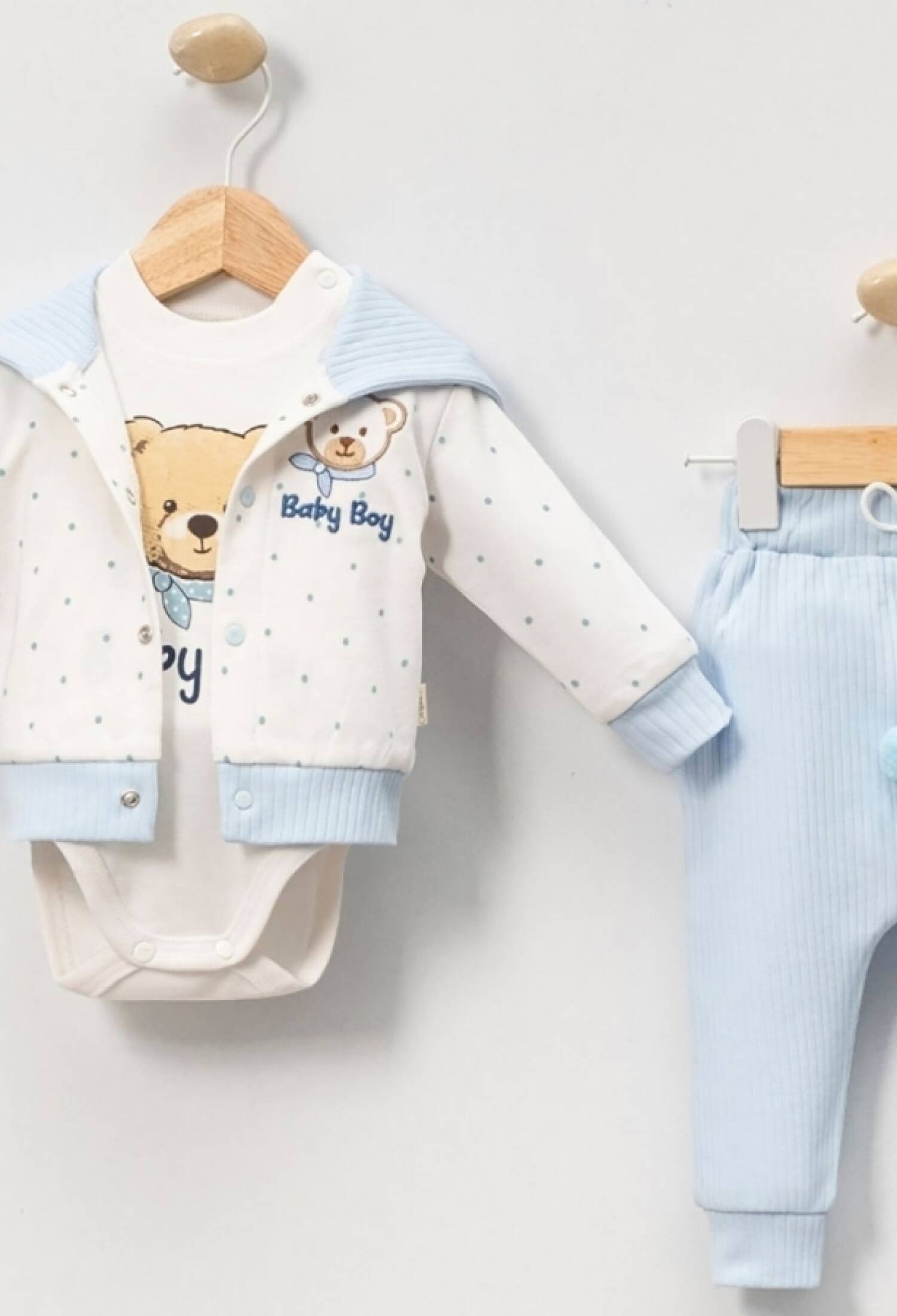 Ayıcık Nakışlı Hırkalı Üçlü Erkek Bebe Takım - Brand: CAYZEN - Kids & Bby Clothes From Peralane Kids Turkey
