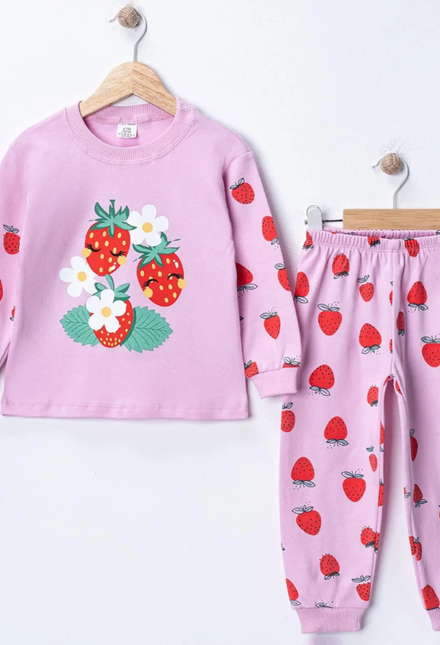 Çilek Baskılı Kız Pijama Takım - Brand: SÜPERMİNİ - Kids & Bby Clothes From Peralane Kids Turkey