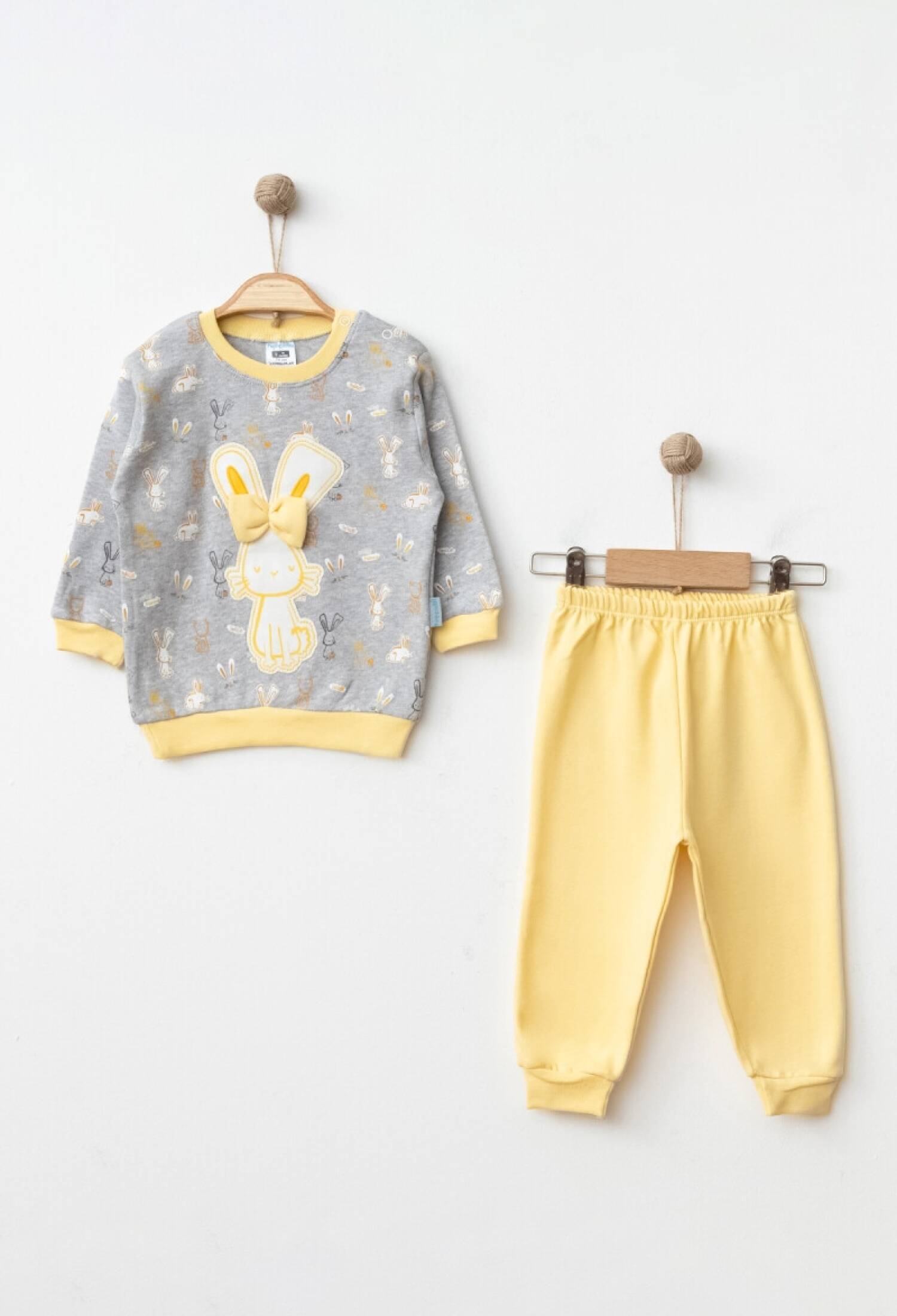 Toptan Kız Bebek Pijama Takımı 9-18M 2017-2202 - 2017-2202 - Brand: Hoppidik - Kids & Bby Clothes From Peralane Kids Turkey
