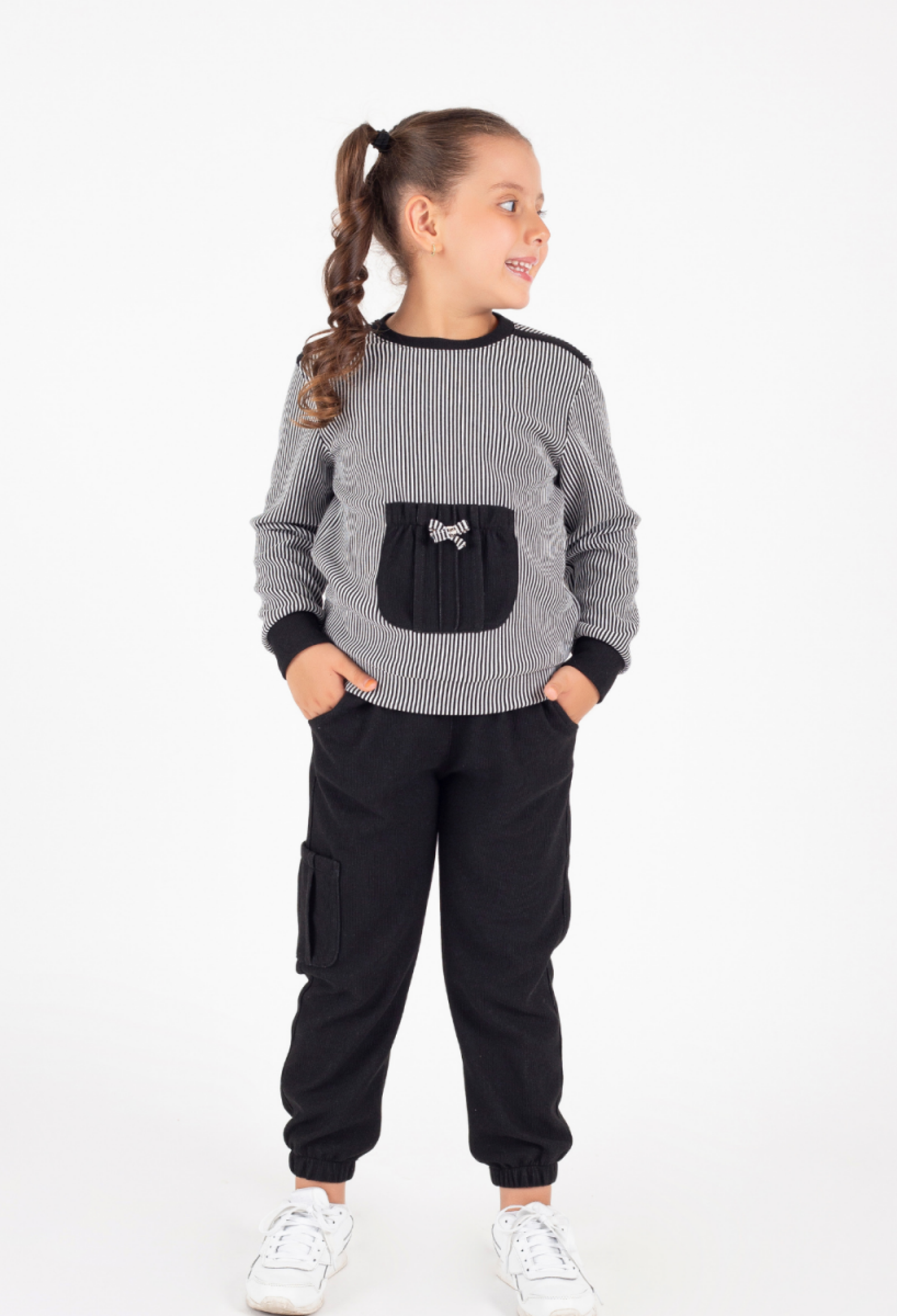 Toptan Kız Çocuk Bisiklet Yaka Eşofman Takım 4-8Y 2041-K24-8000 - 2041-K24-8000 - Brand: Pafim - Kids & Bby Clothes From Peralane Kids Turkey