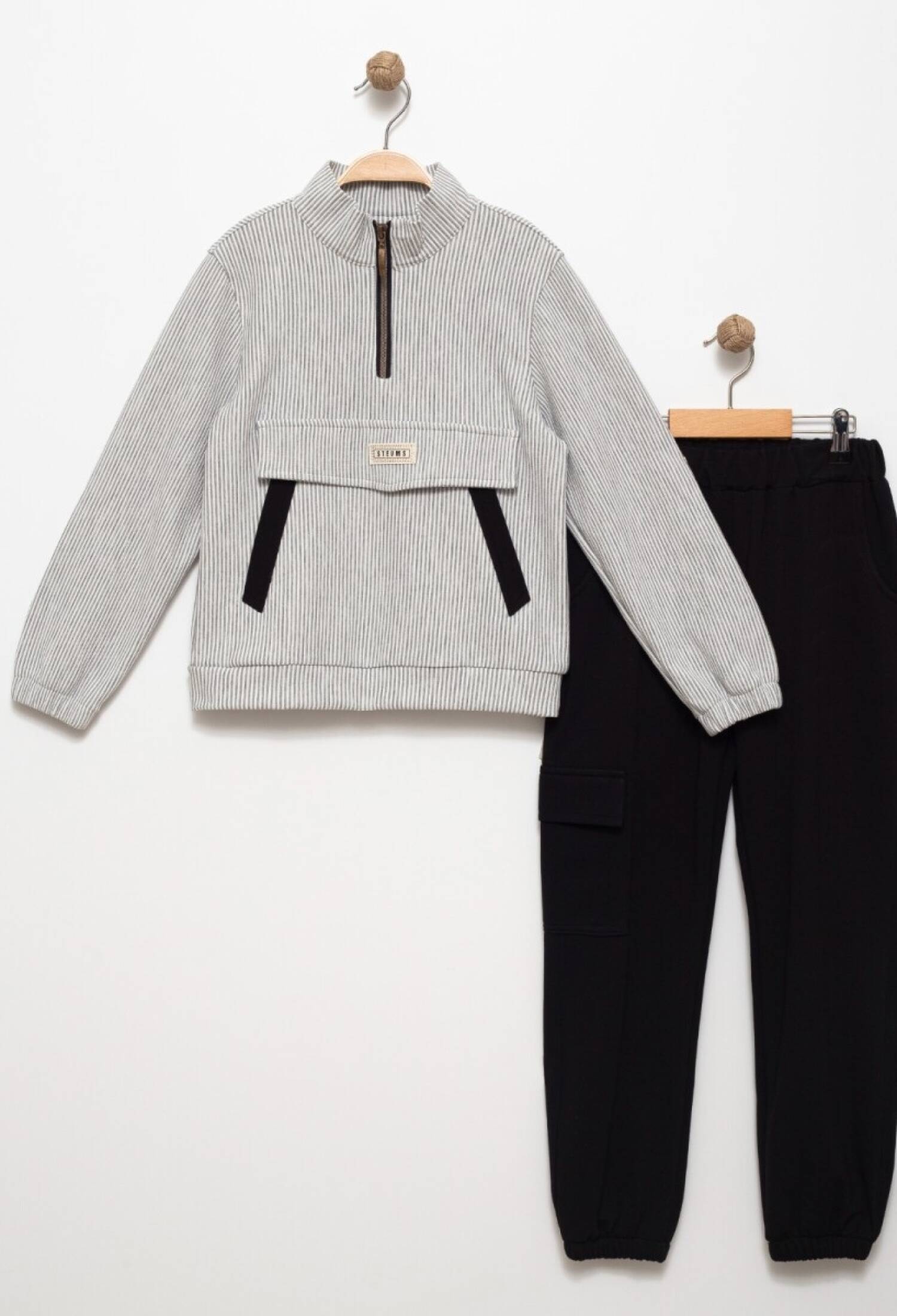 Toptan Kız Çocuk Eşofman Takım 14-15Y 2041-K24-8008 - 2041-K24-8008 - Brand: Pafim - Kids & Bby Clothes From Peralane Kids Turkey