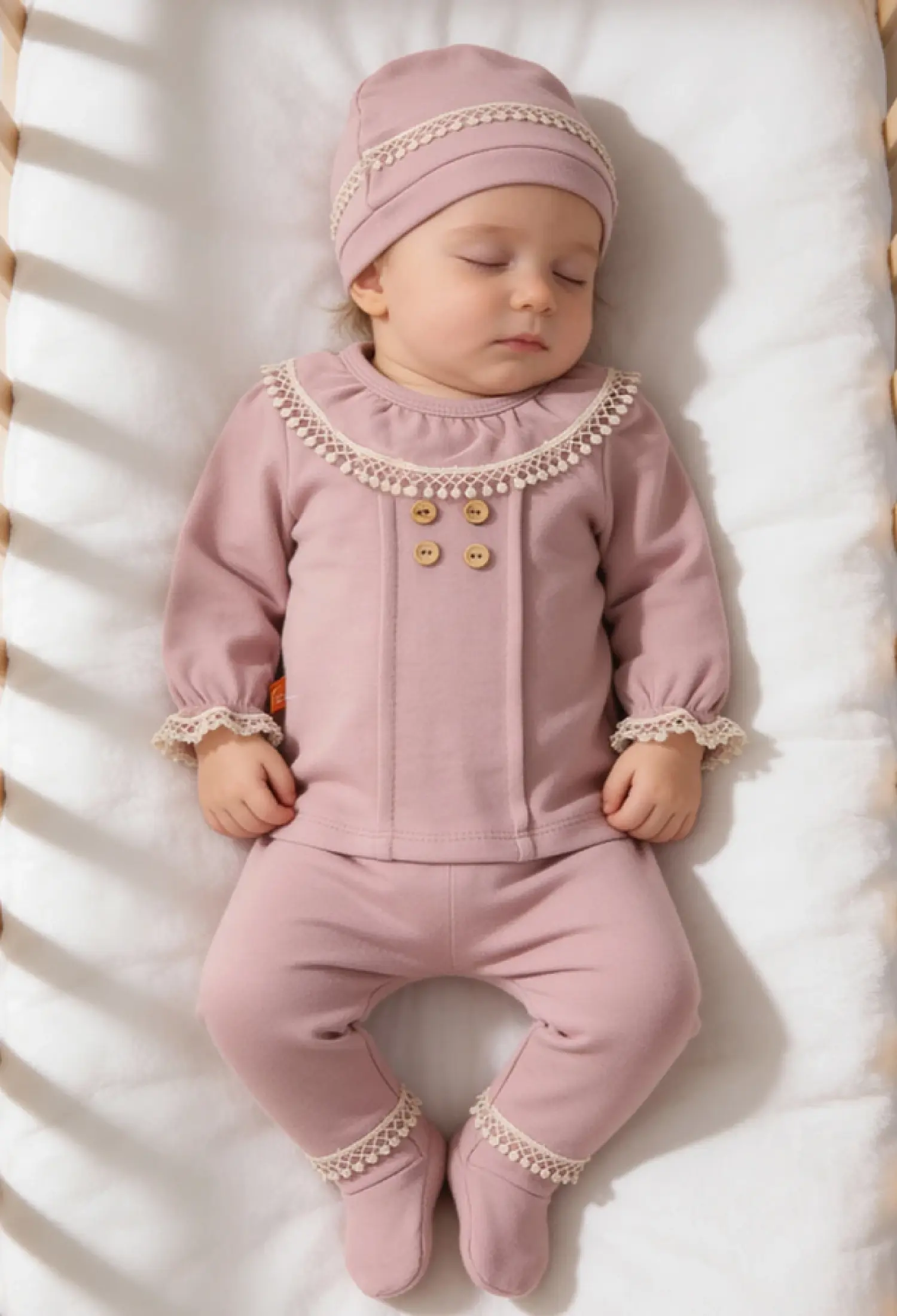 Dantelli Yenidoğan Kız Bebe 5li Set - Brand: BEYAZ BEBEK - Kids & Bby Clothes From Peralane Kids Turkey
