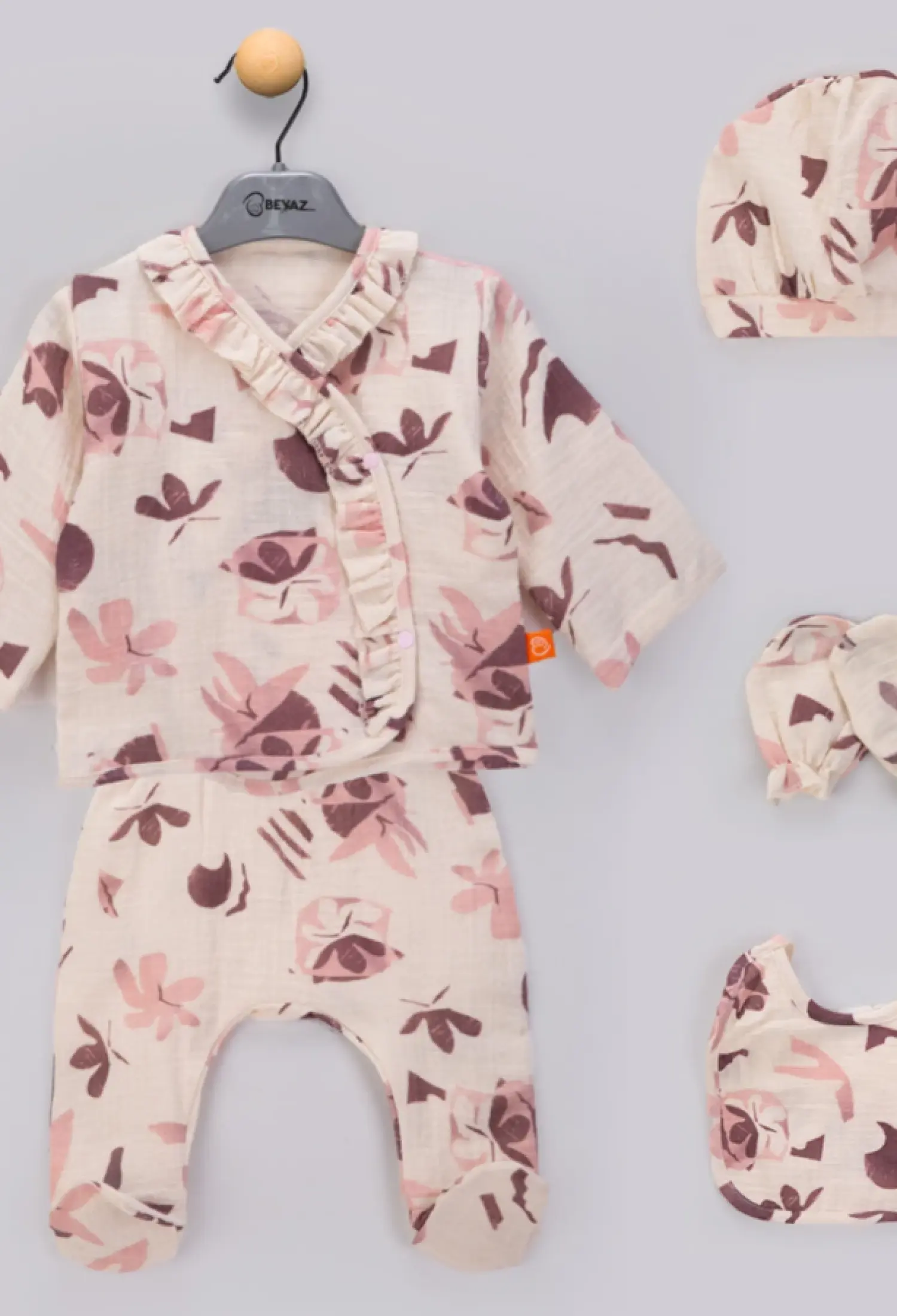 Desenli Yenidoğan Kız Bebe 5li Set - Brand: BEYAZ BEBEK - Kids & Bby Clothes From Peralane Kids Turkey