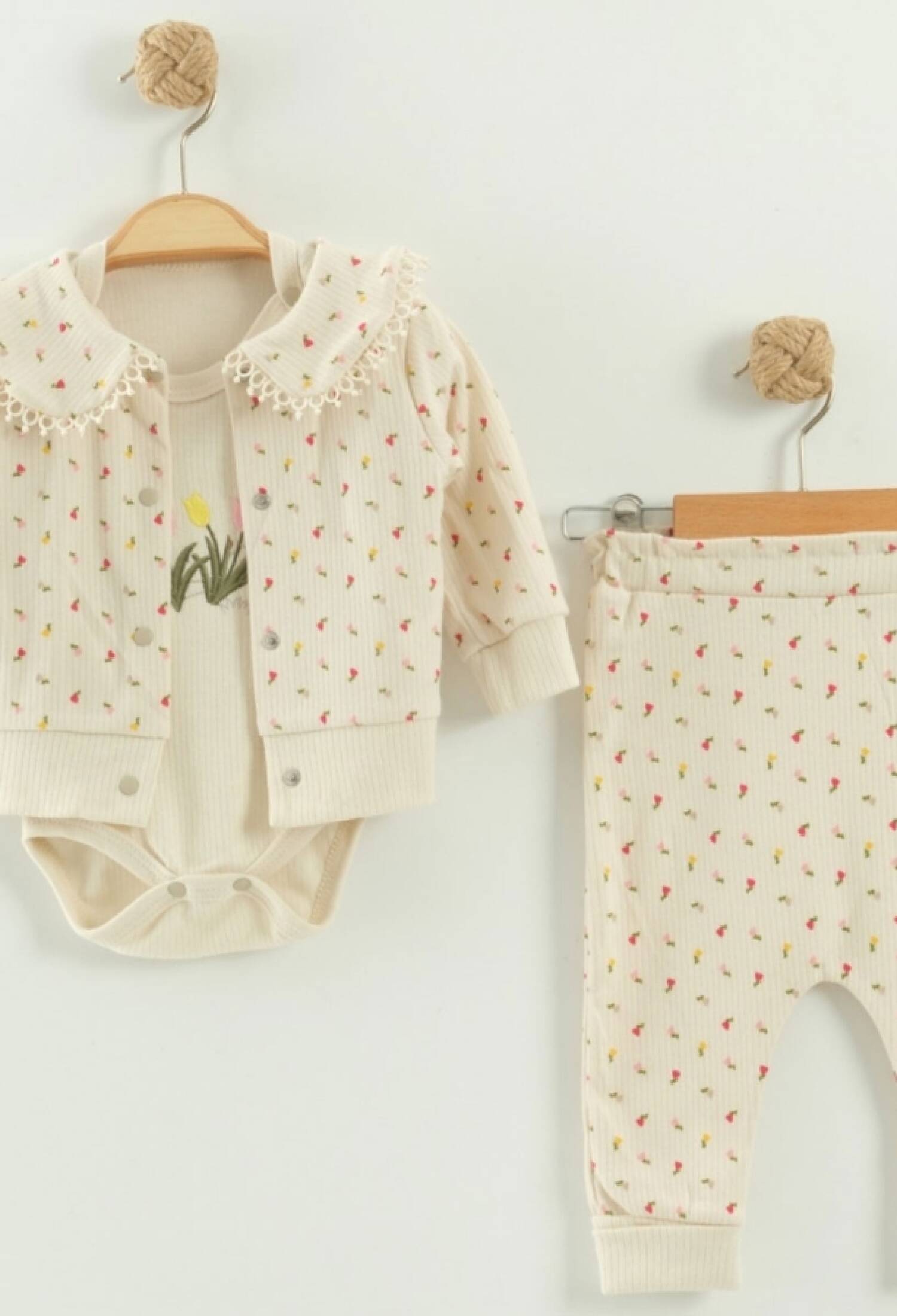 Lale Desenli Hırkalı Üçlü Kız Bebe Takım - Brand: NAYINOM - Kids & Bby Clothes From Peralane Kids Turkey