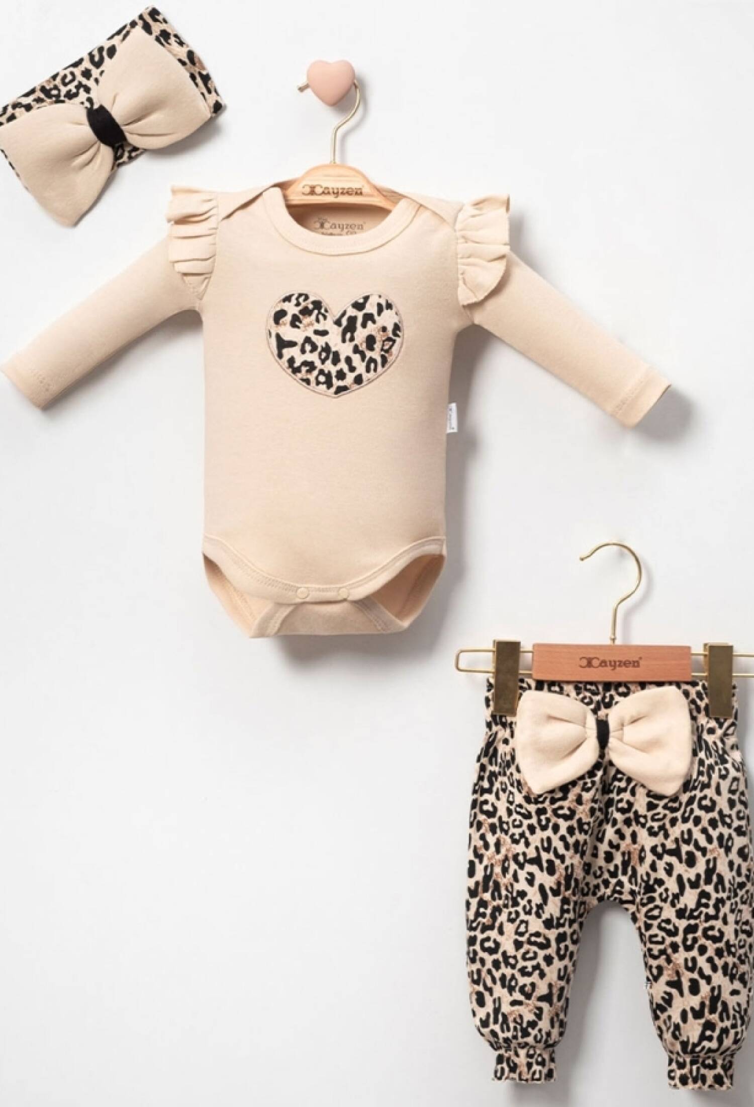 Leopar Kalp Desenli Üçlü Kız Bebe Takım - Brand: CAYZEN - Kids & Bby Clothes From Peralane Kids Turkey