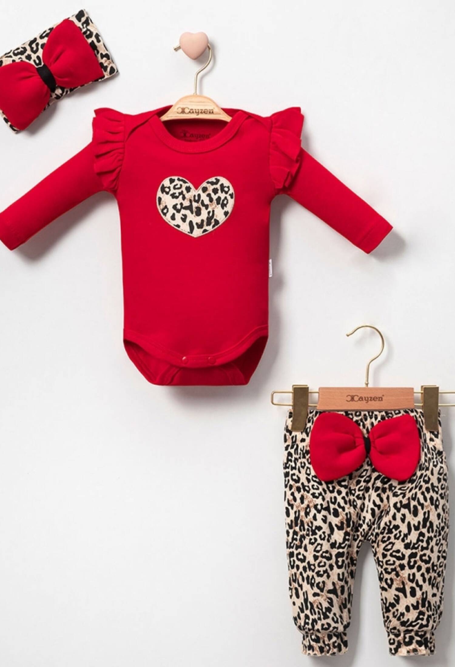 Leopar Kalp Desenli Üçlü Kız Bebe Takım - Brand: CAYZEN - Kids & Bby Clothes From Peralane Kids Turkey