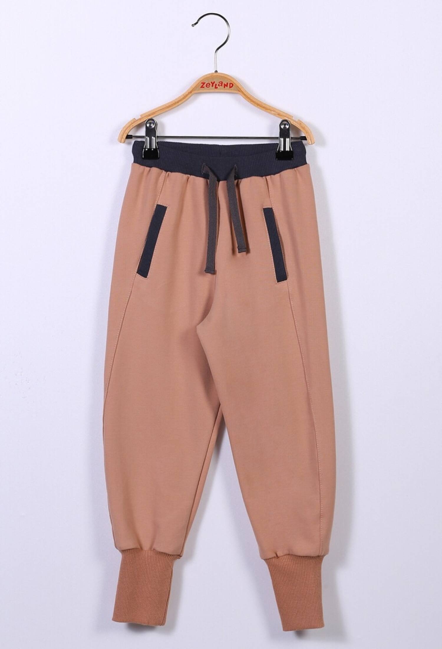 Toptan Kız Çocuk Cep Detaylı Eşofman Altı 2-5Y 1070-232Z2GZM06 - 1070-232Z2GZM06 - Brand: Zeyland - Kids & Bby Clothes From Peralane Kids Turkey