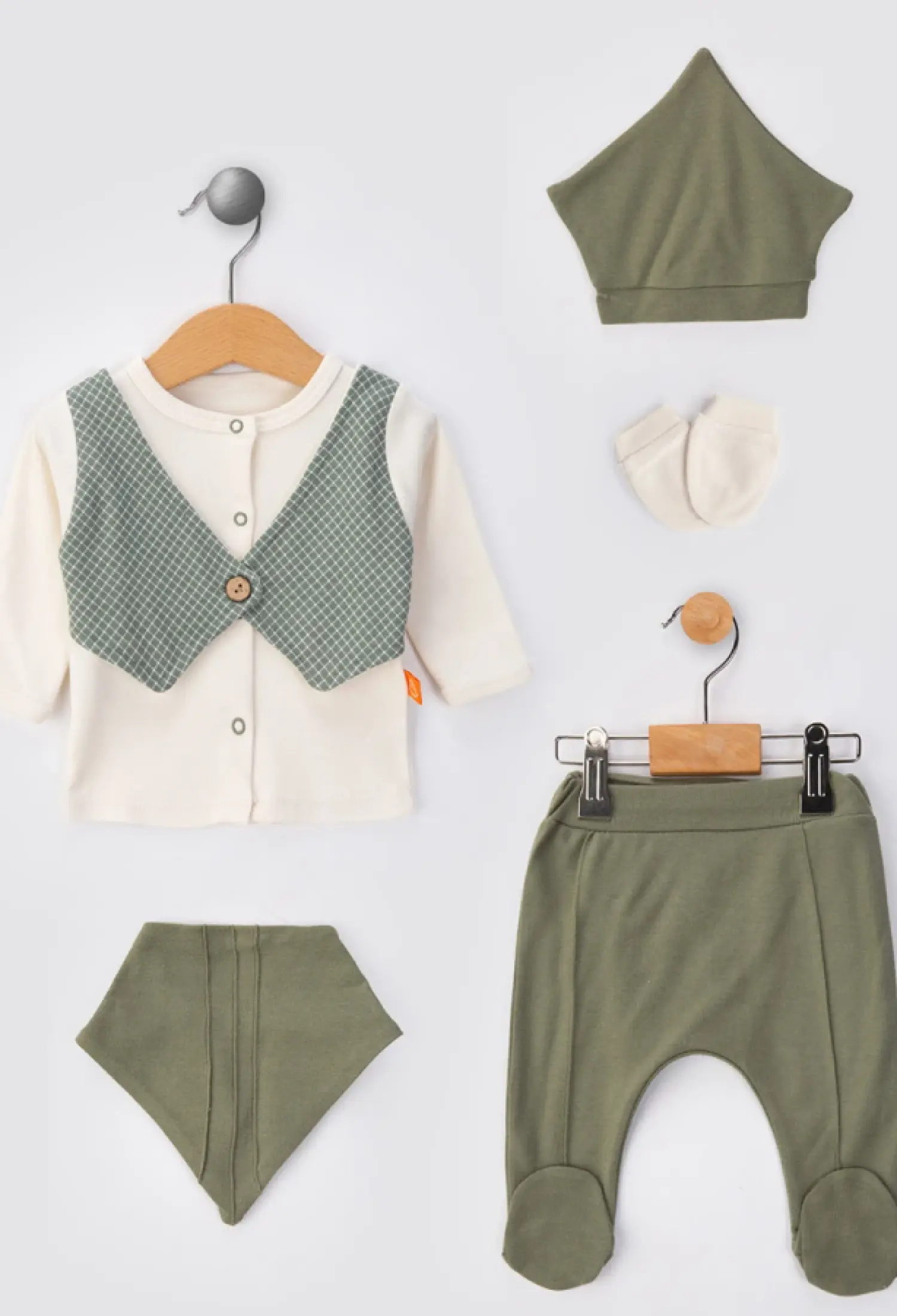 Yelekli Yenidoğan Erkek Bebe 5li Set - Brand: BEYAZ BEBEK - Kids & Bby Clothes From Peralane Kids Turkey