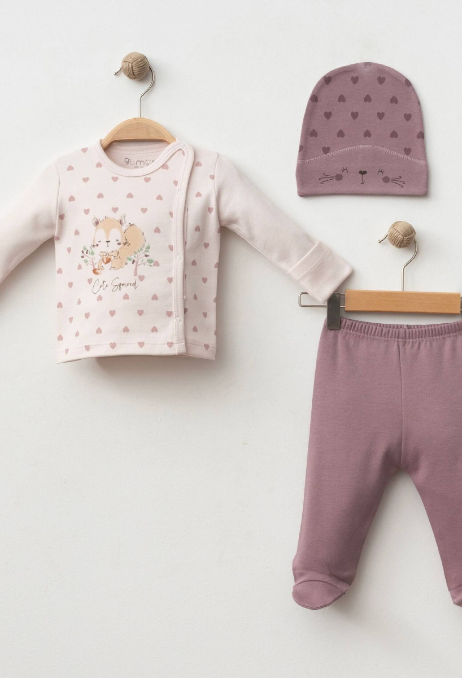 Baby Girl Squirrel Print 3-Piece Set