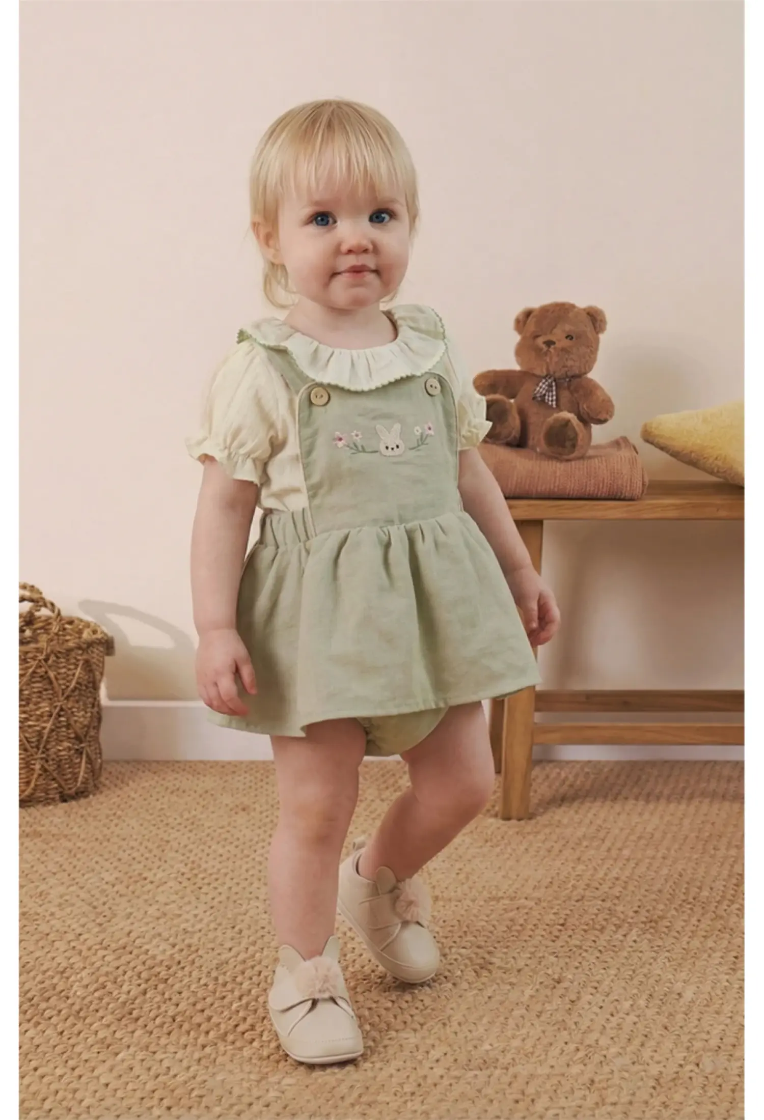 Baby Girl Embroidered Detail 2-Piece Pinafore Dress Set (6–9 / 18–24 Months) - 26160 - Brand: Miniloox - Kids & Bby Clothes From Peralane Kids Turkey