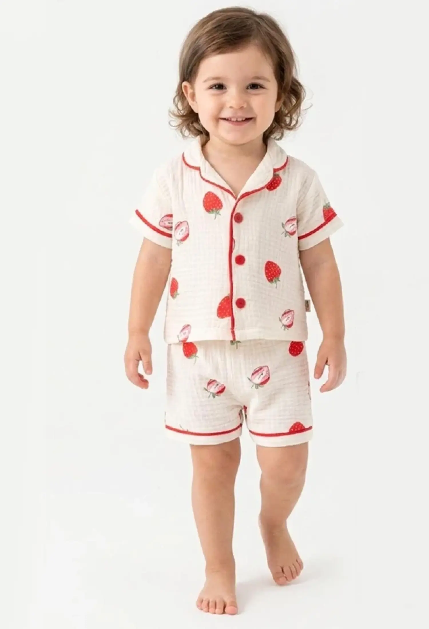 Çilek Desenli Yakalı Düğmeli Müslin Kız Pijama Takım - Brand: DOLAŞ - Kids & Bby Clothes From Peralane Kids Turkey