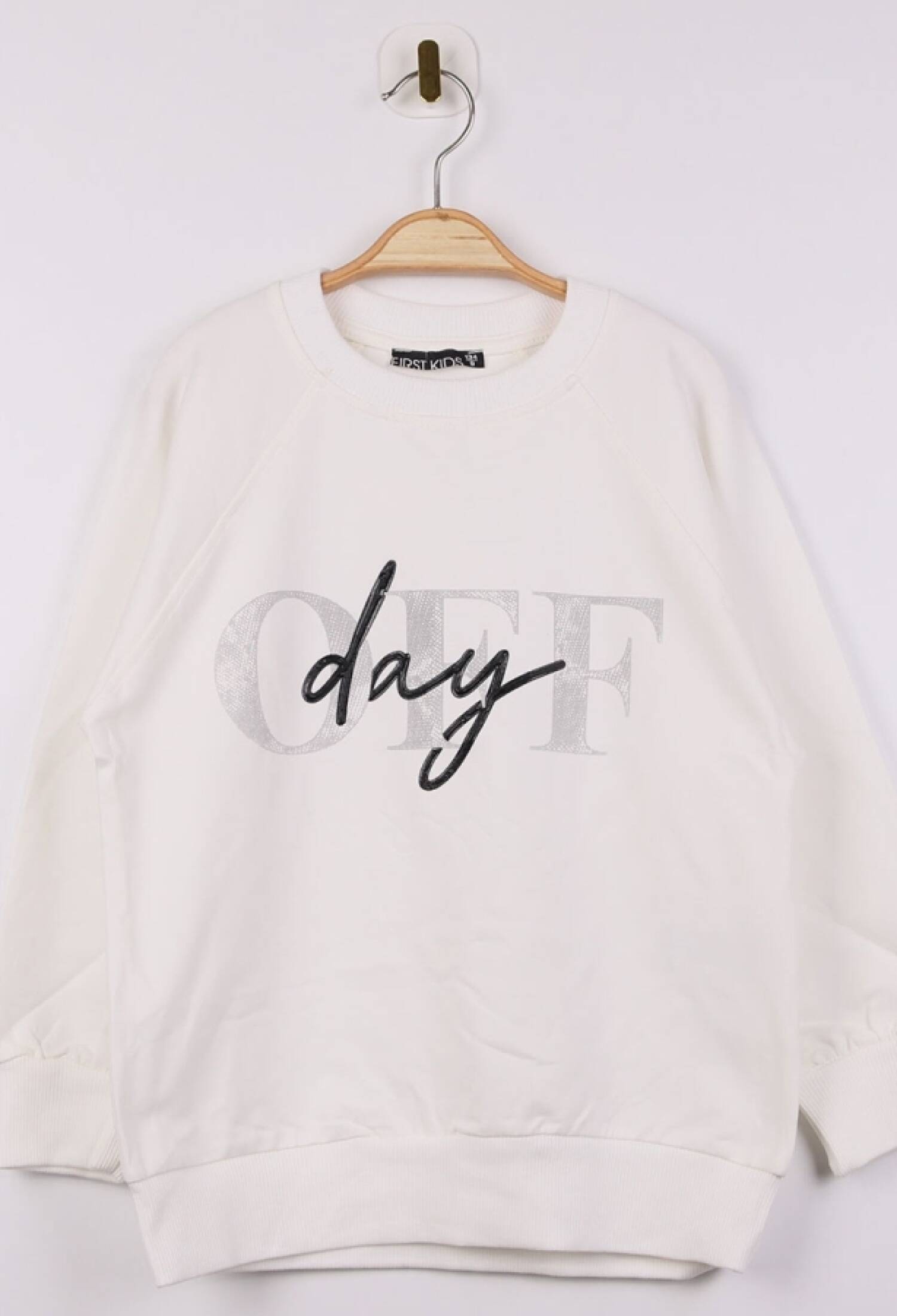 Day Off Baskılı Erkek Sweat - Brand: FİRST KİDS - Kids & Bby Clothes From Peralane Kids Turkey