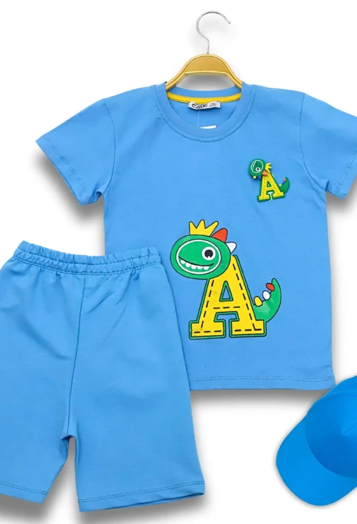 Dino Baskılı Şapkalı Erkek Takım - Brand: CMK - Kids & Bby Clothes From Peralane Kids Turkey