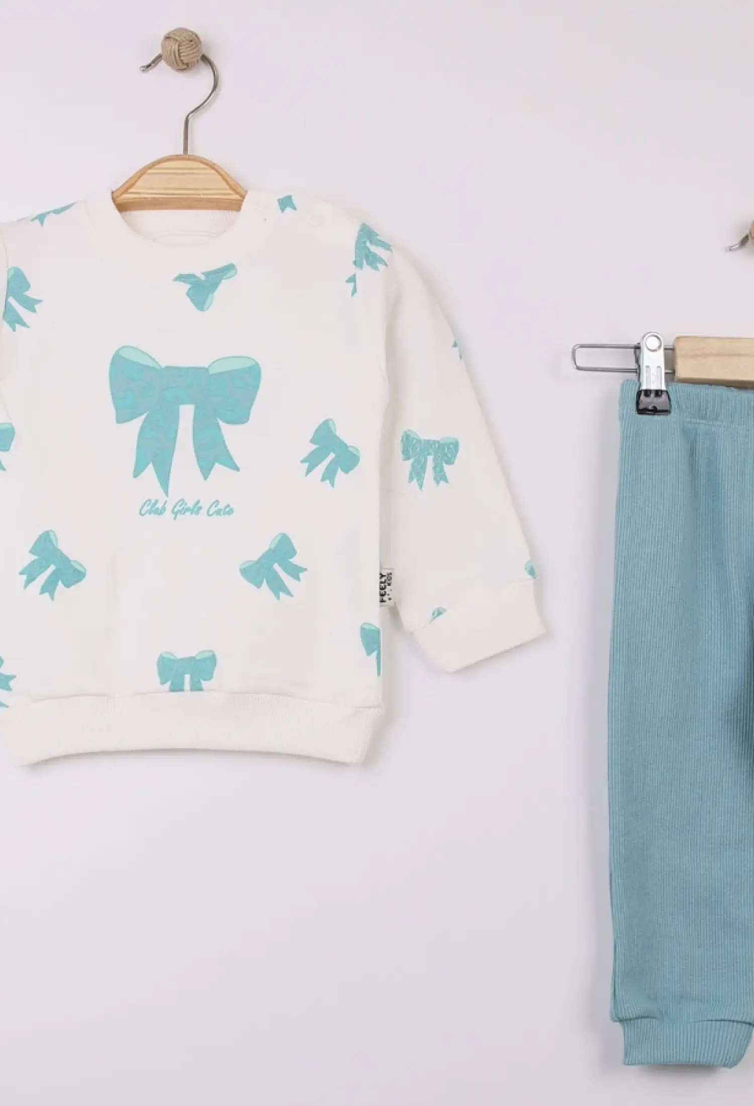 Fiyonk Desenli Kız Takım - Brand: FEELY KİDS - Kids & Bby Clothes From Peralane Kids Turkey