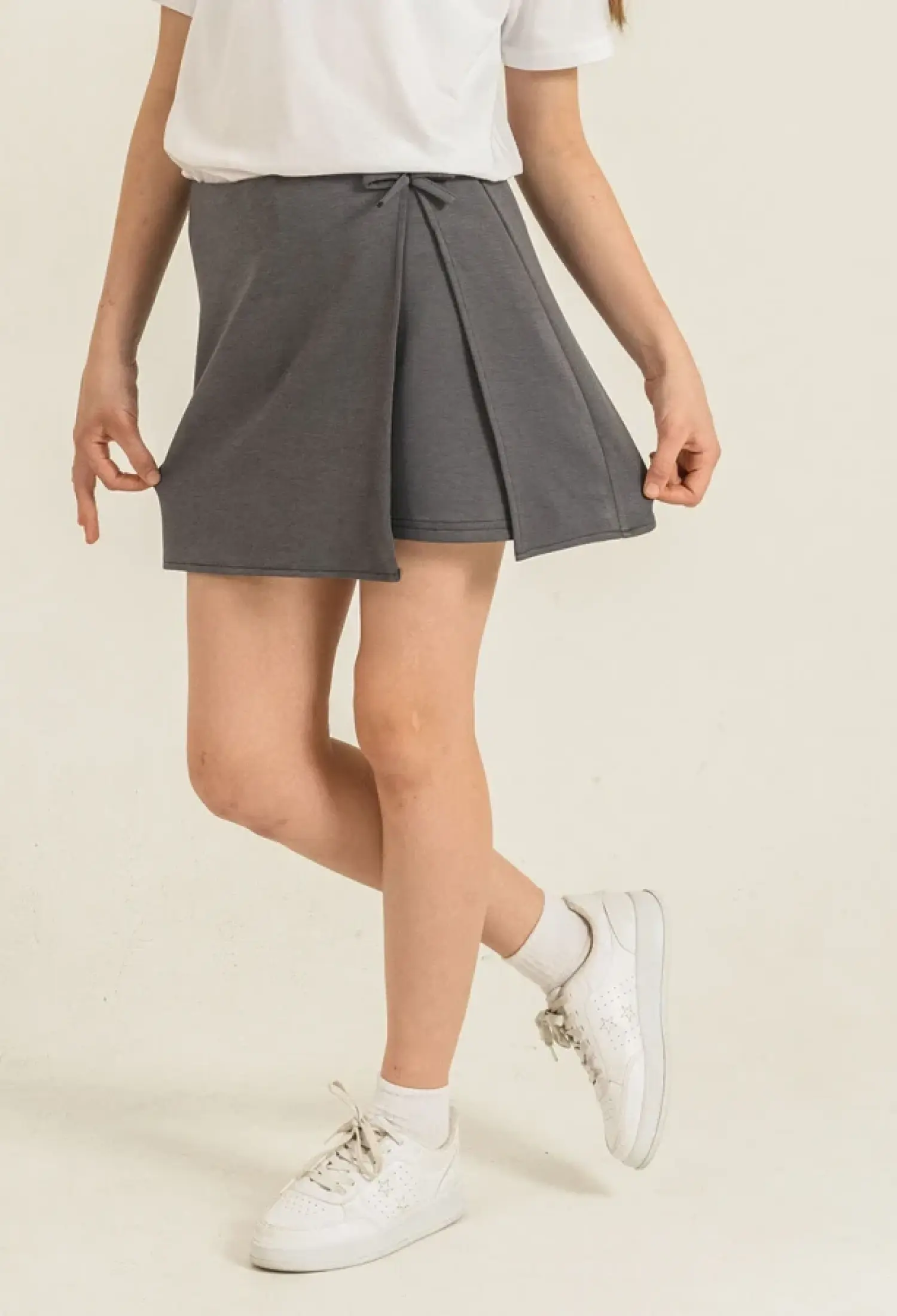Girl's Short Skirt with Bow Detail