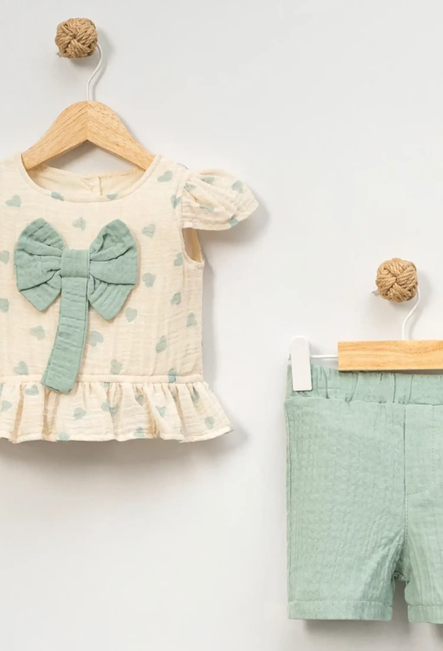 Fiyonk Nakışlı Kız Bebe Takım - Brand: EYMUS - Kids & Bby Clothes From Peralane Kids Turkey