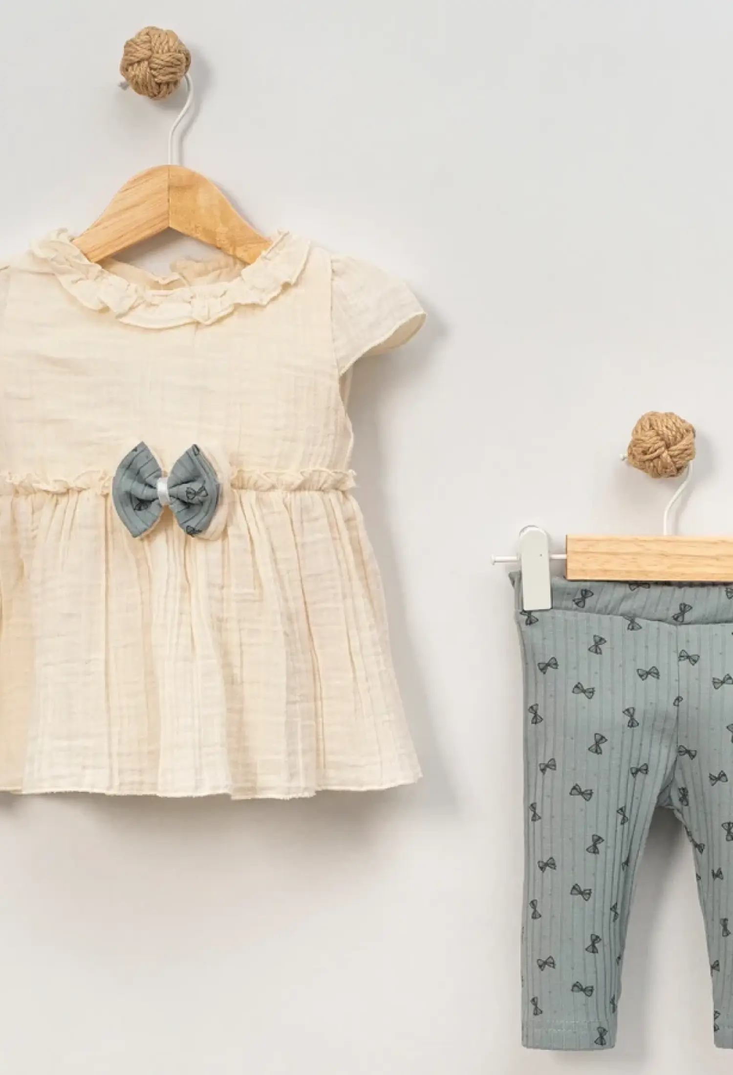 Fiyonk Nakışlı Kız Bebe Takım - Brand: EYMUS - Kids & Bby Clothes From Peralane Kids Turkey