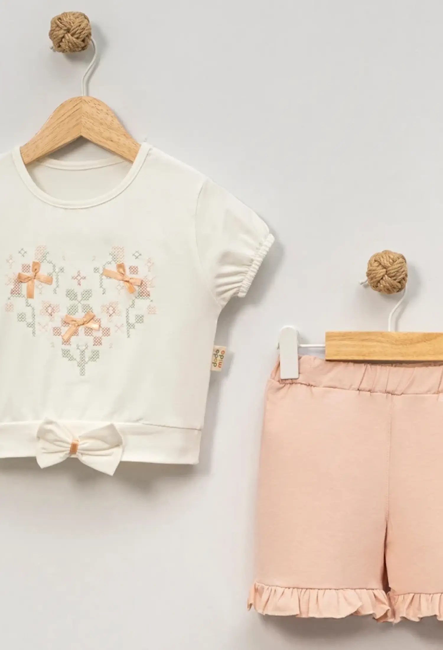 Fiyonk Nakışlı Kız Takım - Brand: EYMUS - Kids & Bby Clothes From Peralane Kids Turkey