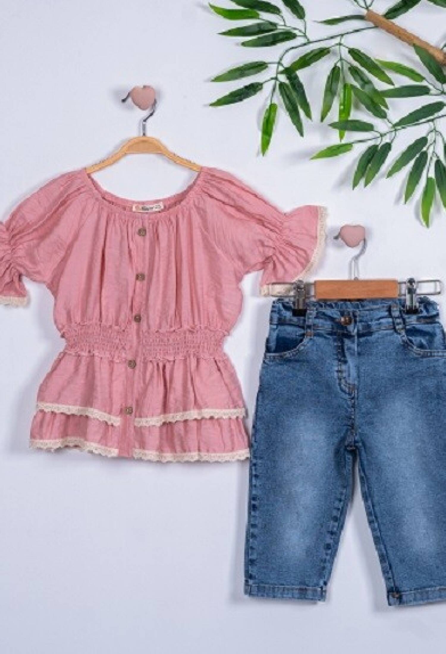 Gipe Elastic Waist Denim Capri Set