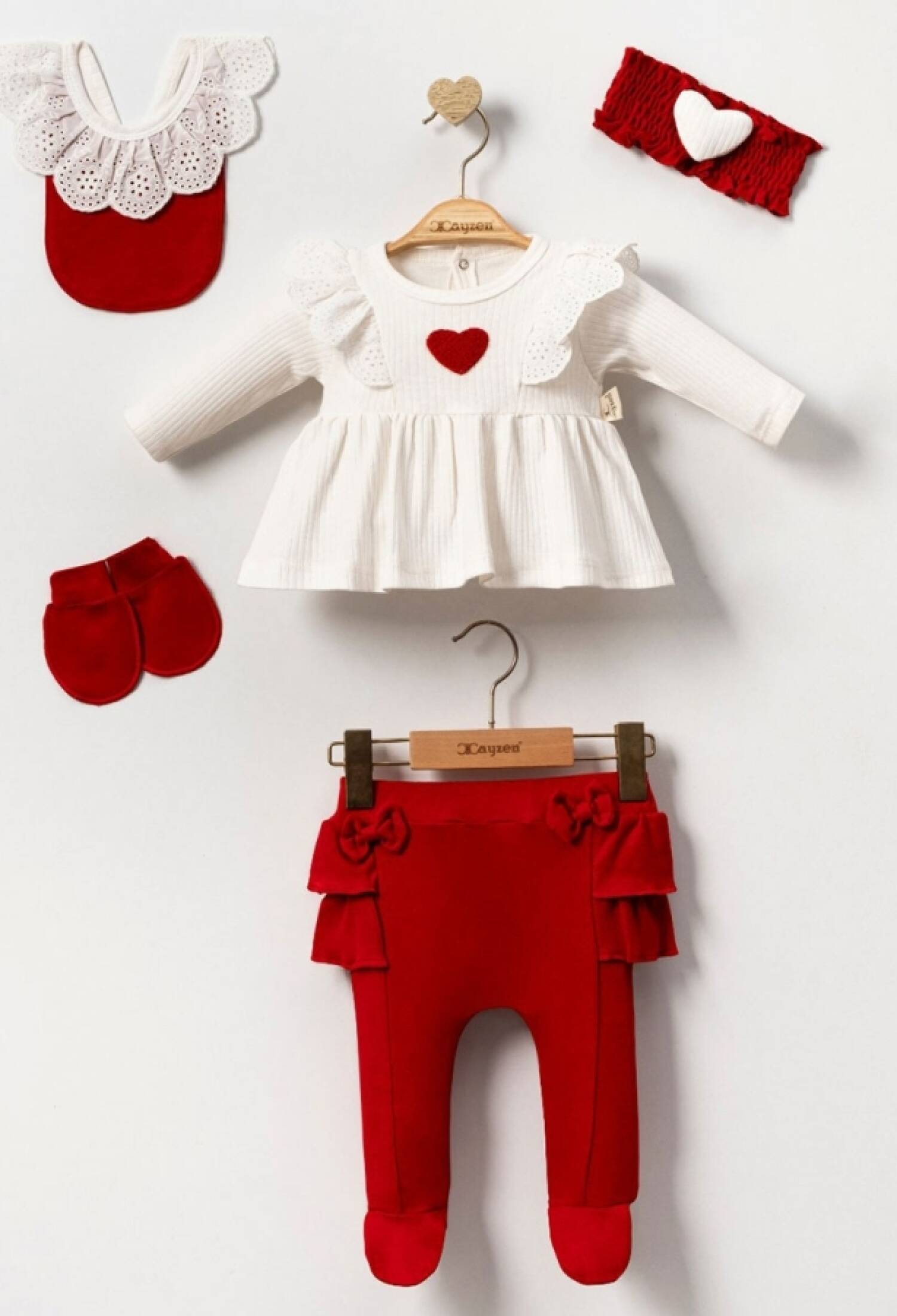 Kalp Nakışlı Fırfırlı 5li Kız Hastane Çıkışı Zıbın Set - Brand: CAYZEN - Kids & Bby Clothes From Peralane Kids Turkey