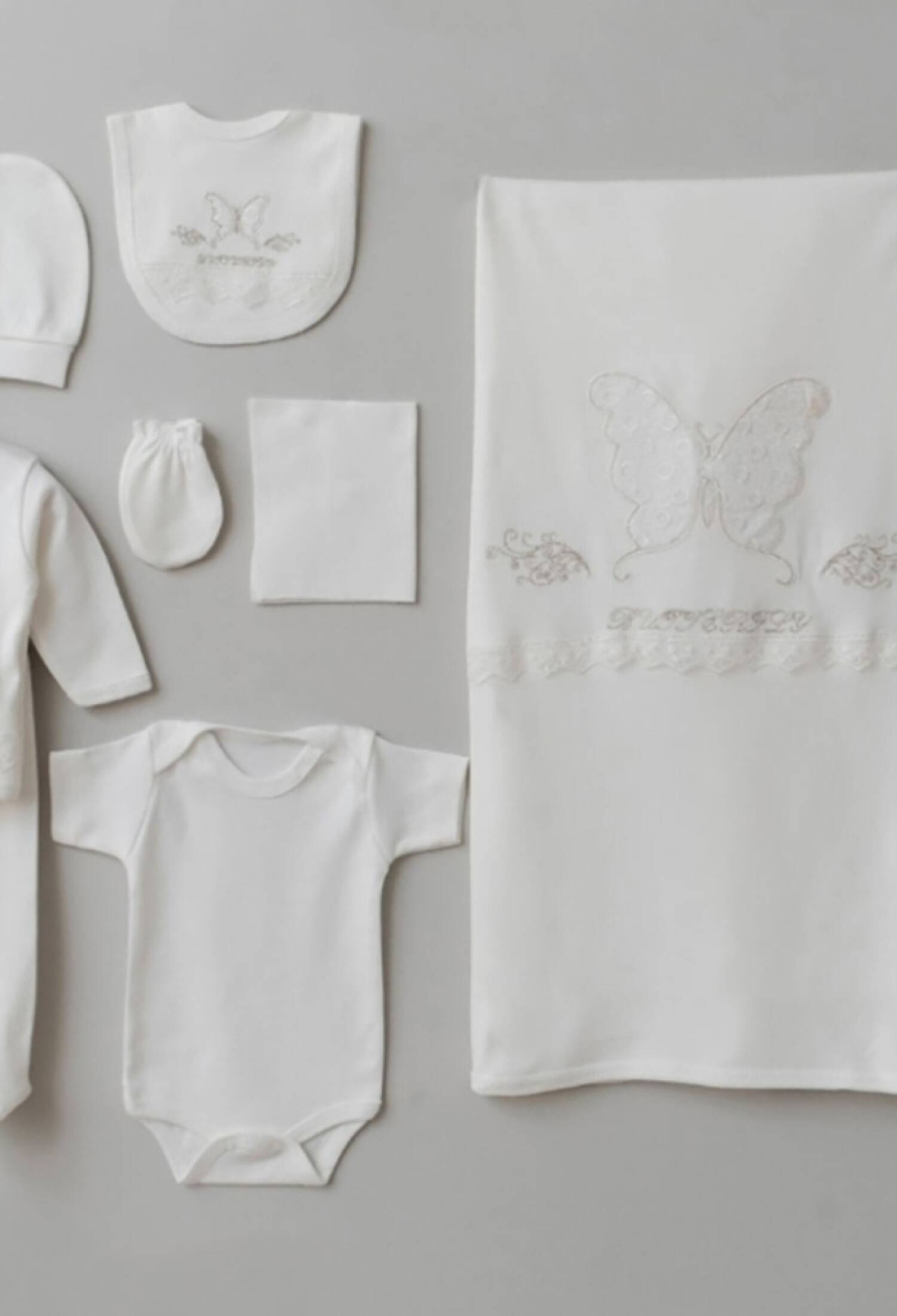 Kelebek Nakışlı 10lu Kız Hastane Çıkışı Zıbın Set - Brand: ZIPIR - Kids & Bby Clothes From Peralane Kids Turkey