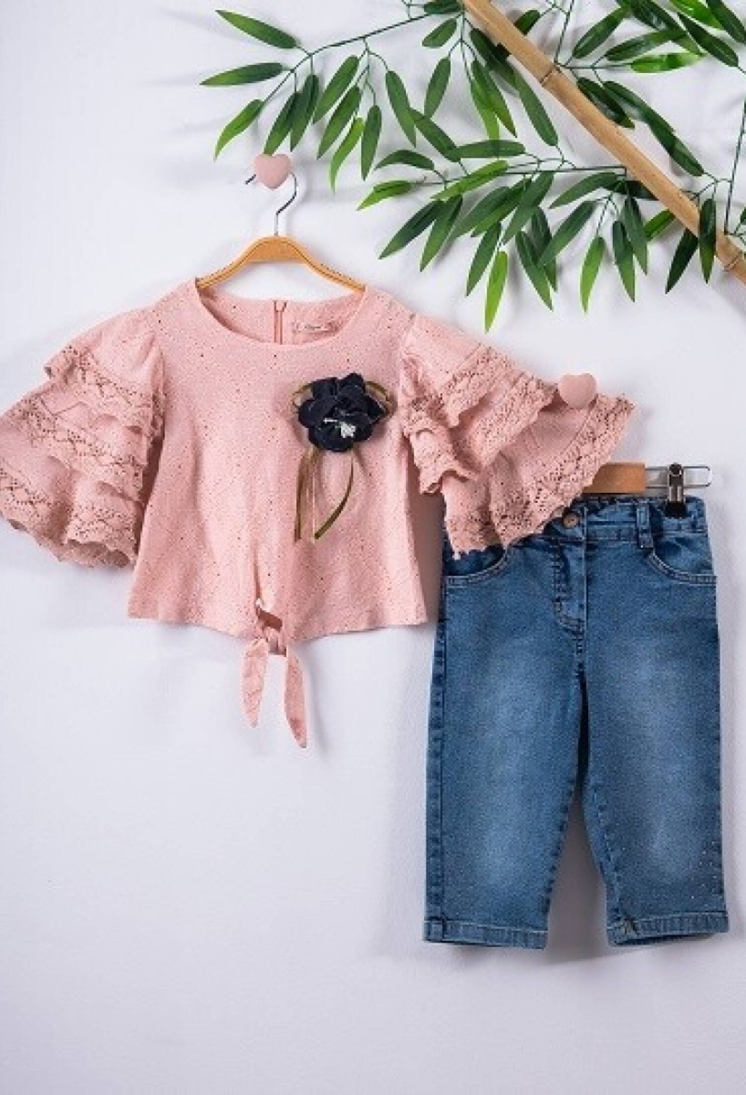 Sleeve Three Ruffle Set