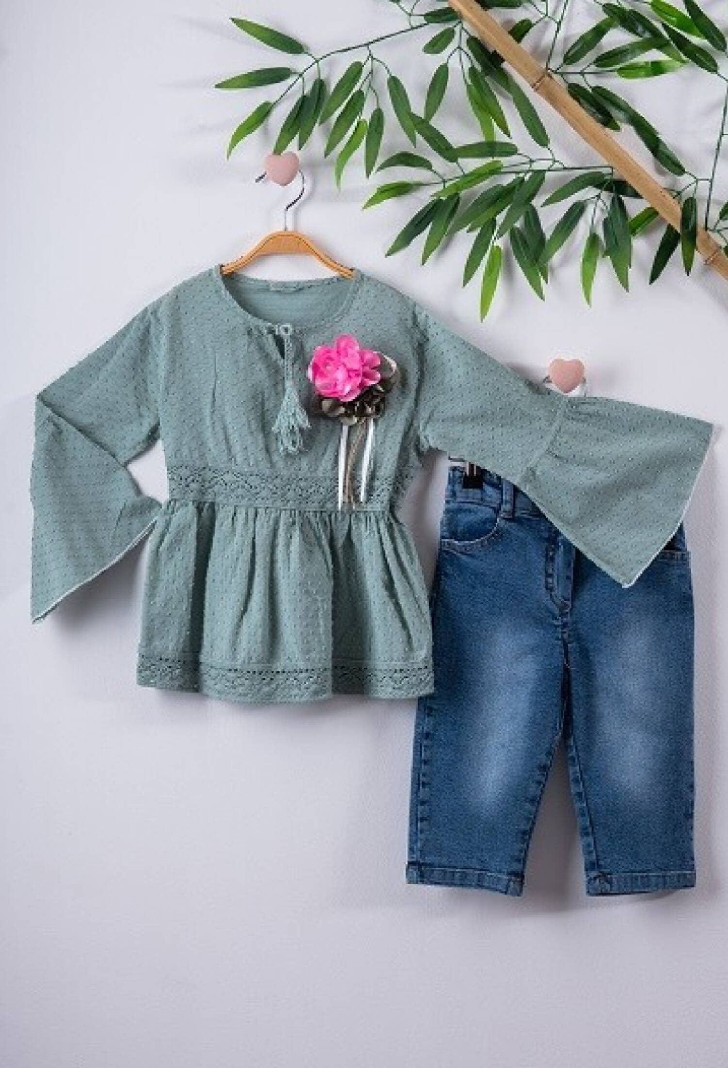 Pompom Voile Denim Capri Set