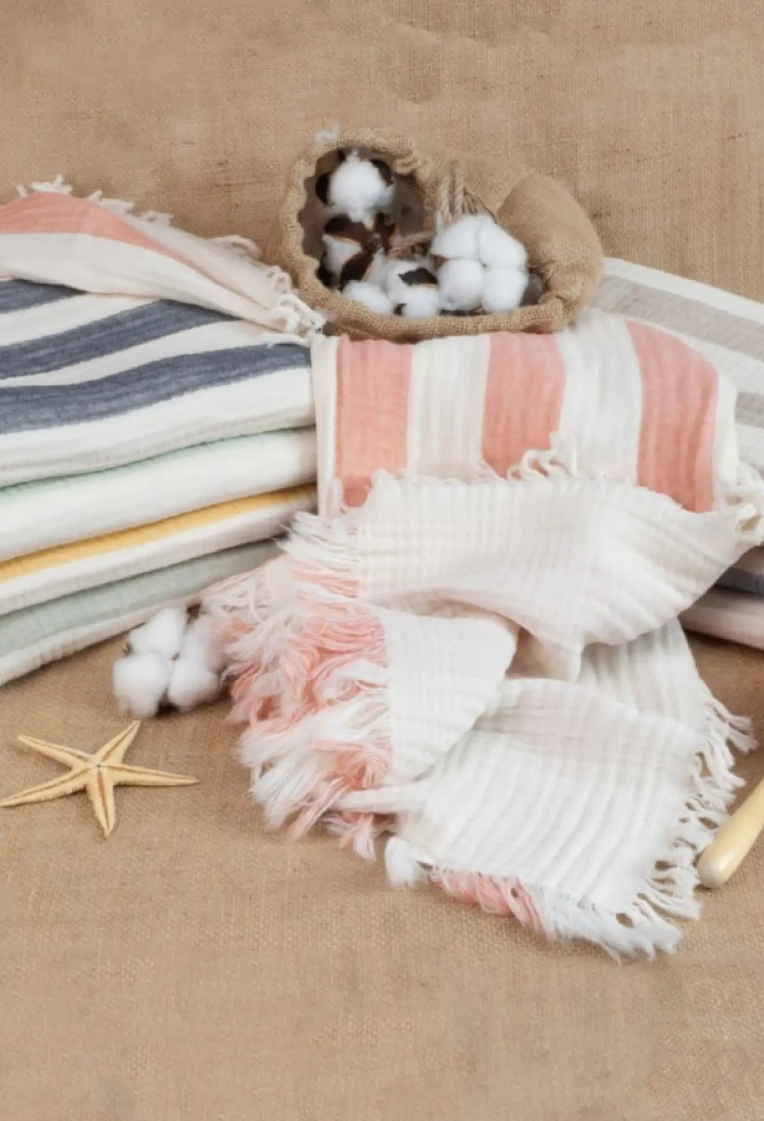 Şerit Desenli Ultra Lüks 4 Kat Müslin Battaniye 100x120cm - Brand: BEBLY - Kids & Bby Clothes From Peralane Kids Turkey