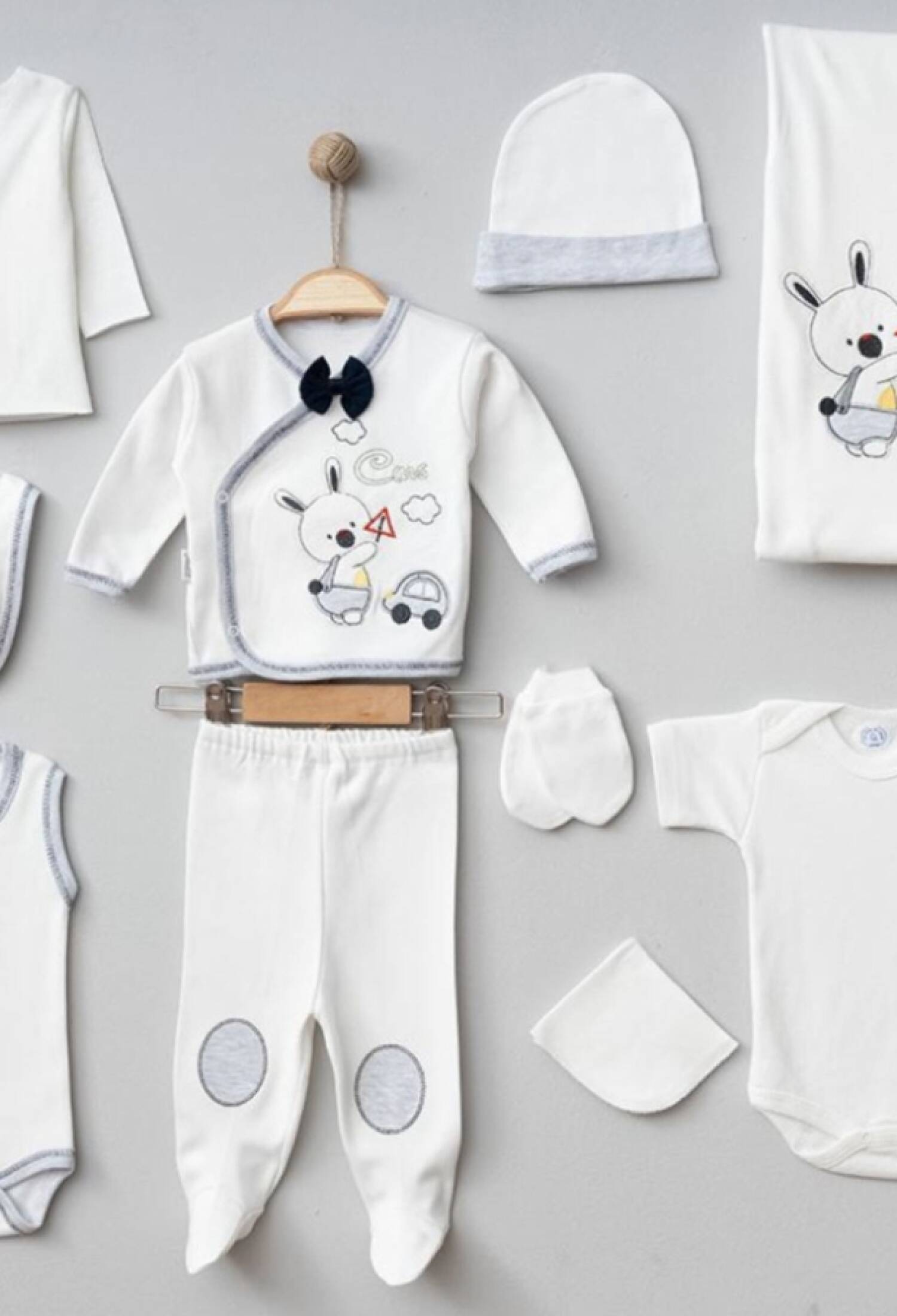 Tavşan Baskılı 10lü Hastane Çıkışı Zıbın Seti - Brand: ZIPIR - Kids & Bby Clothes From Peralane Kids Turkey