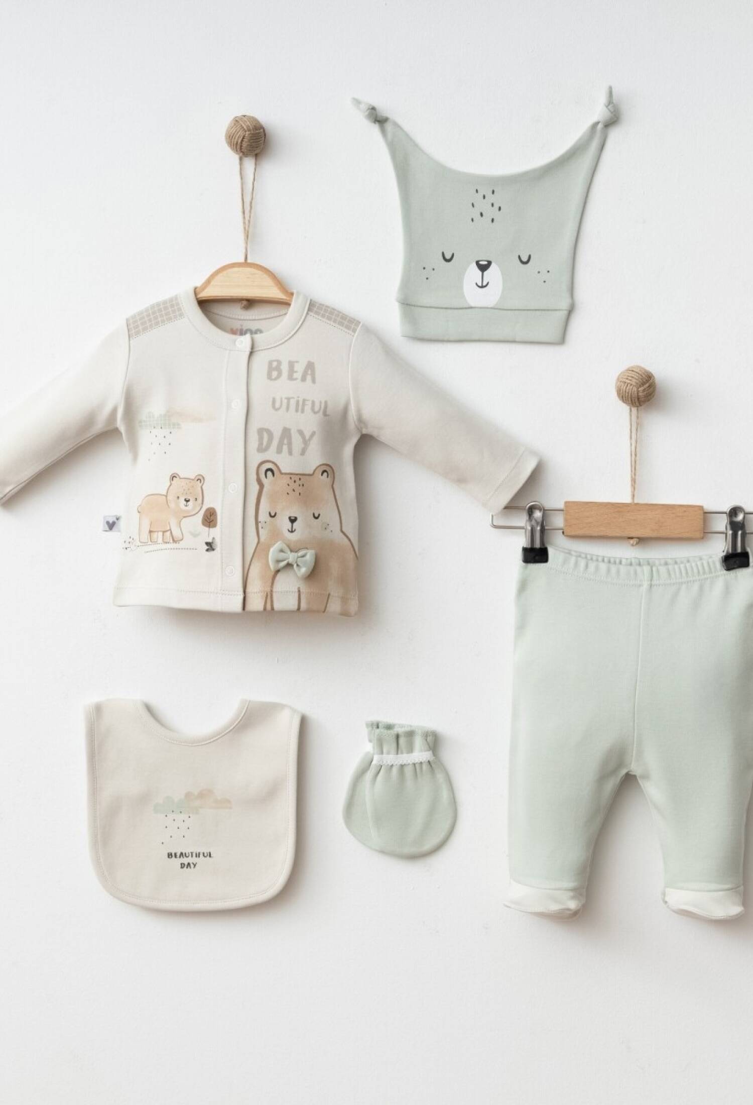 Baby Boy 5-Piece Newborn Set 0-3 M Vina baby 2042-003015