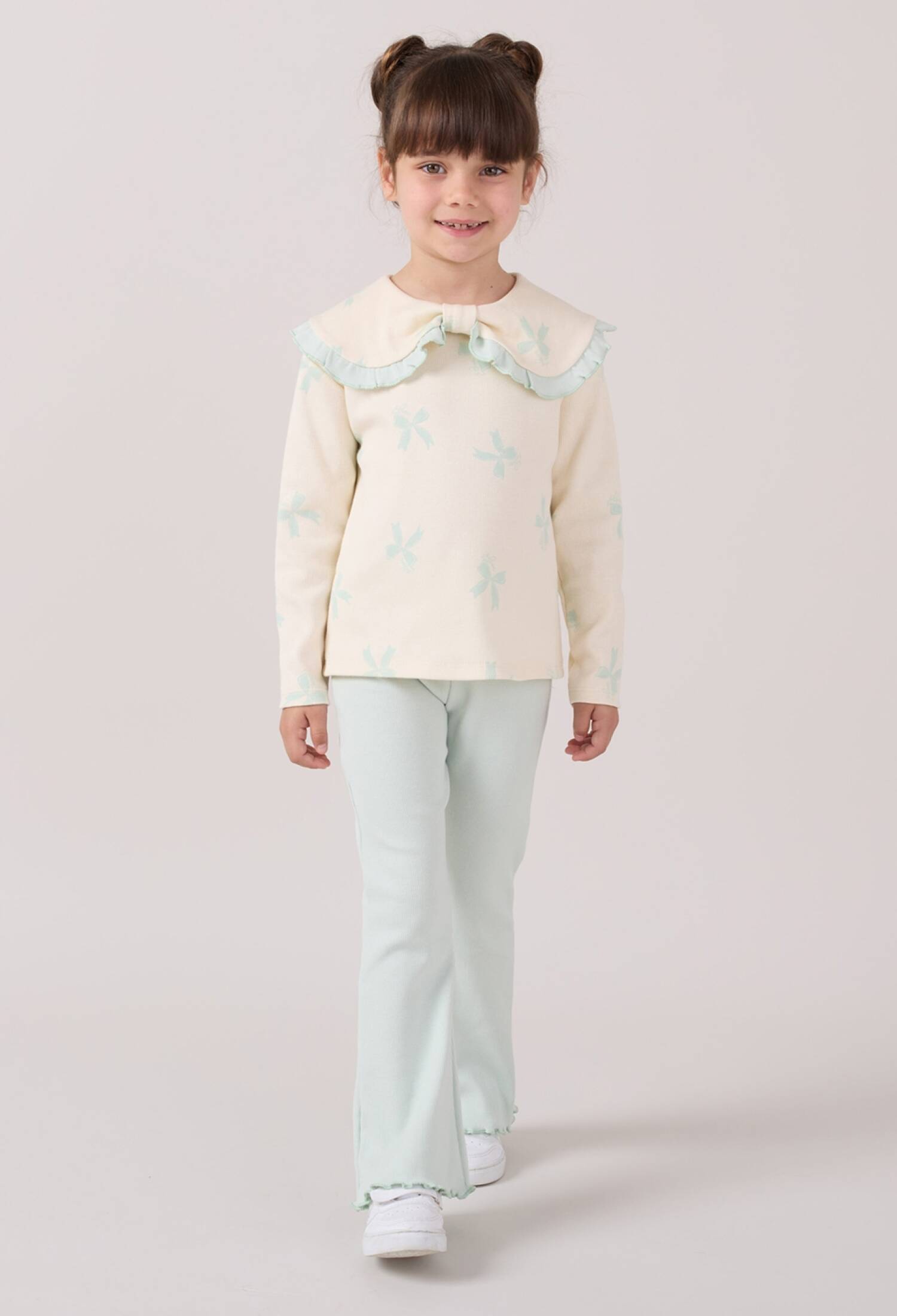 Wide Collar Top with Bow Printed & Bell-Bottomed Leggings 2 Piece Set (3-7 Years) - 25523