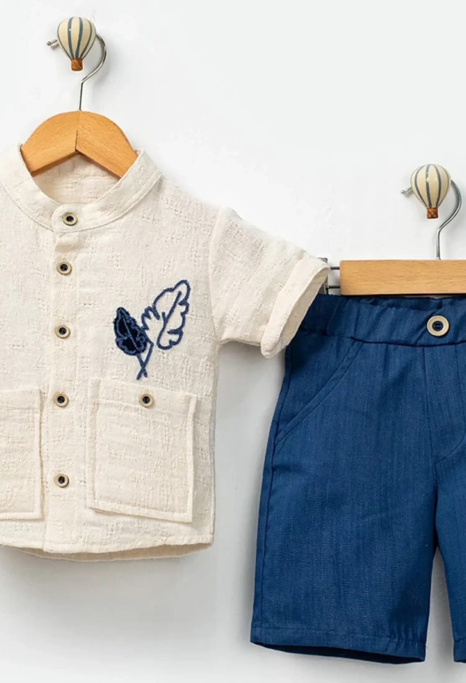 Leaf Embroidered Boys Suit