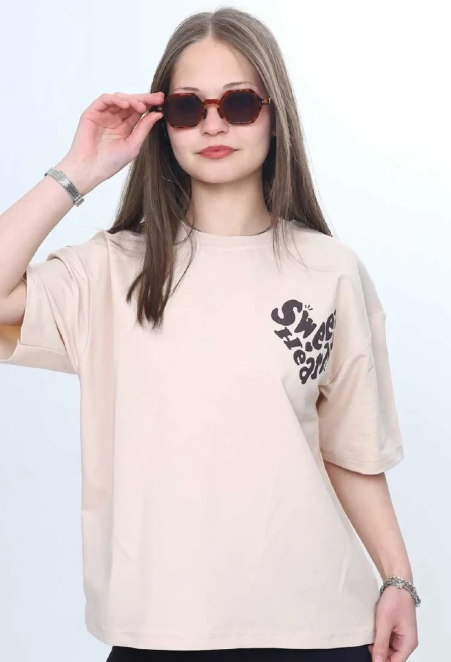 Girl T-shirt with Sweet Print