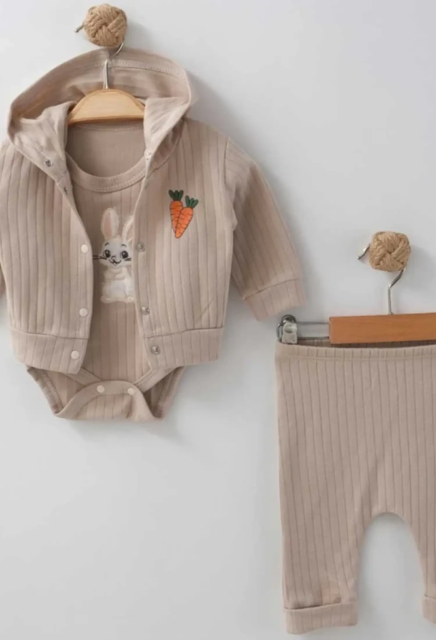 Rabbit Embroidery Girls' Baby Set